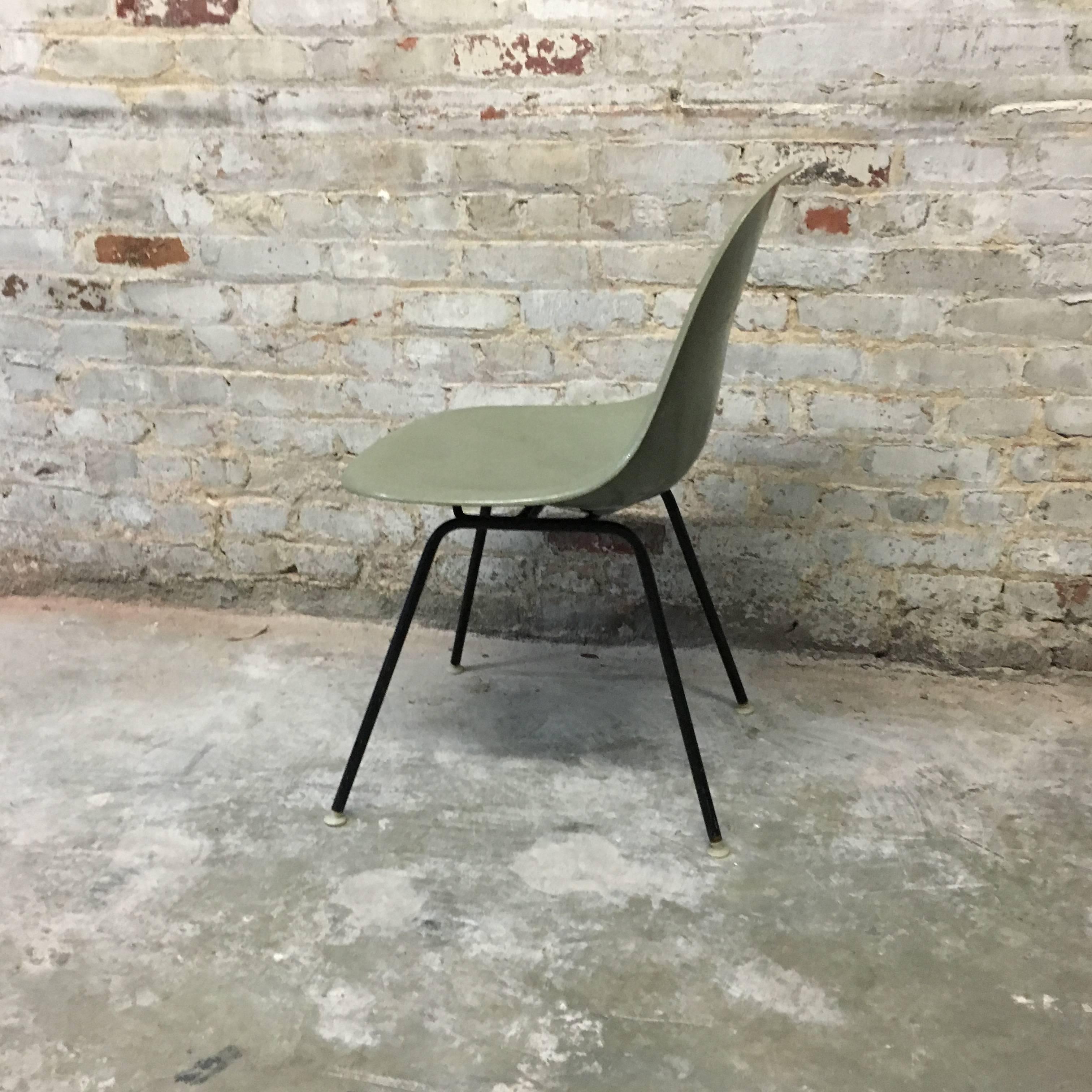 Mid-20th Century Four Herman Miller Eames Seafoam Green Dining Chairs