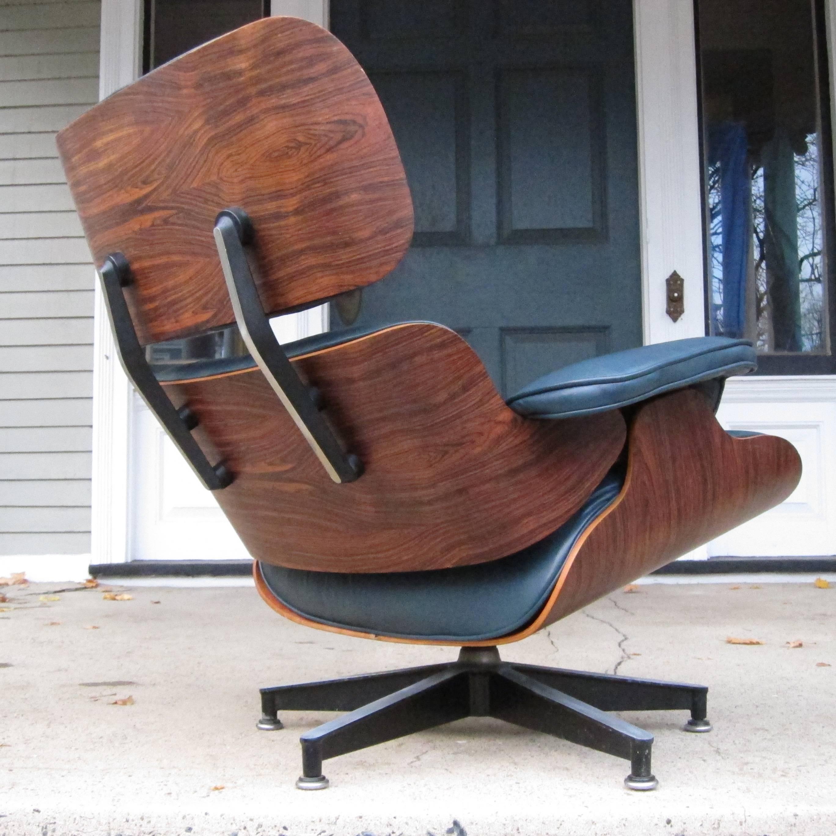 American Superb Herman Miller Eames Lounge Chair in Rosewood and Custom Indigo Leather