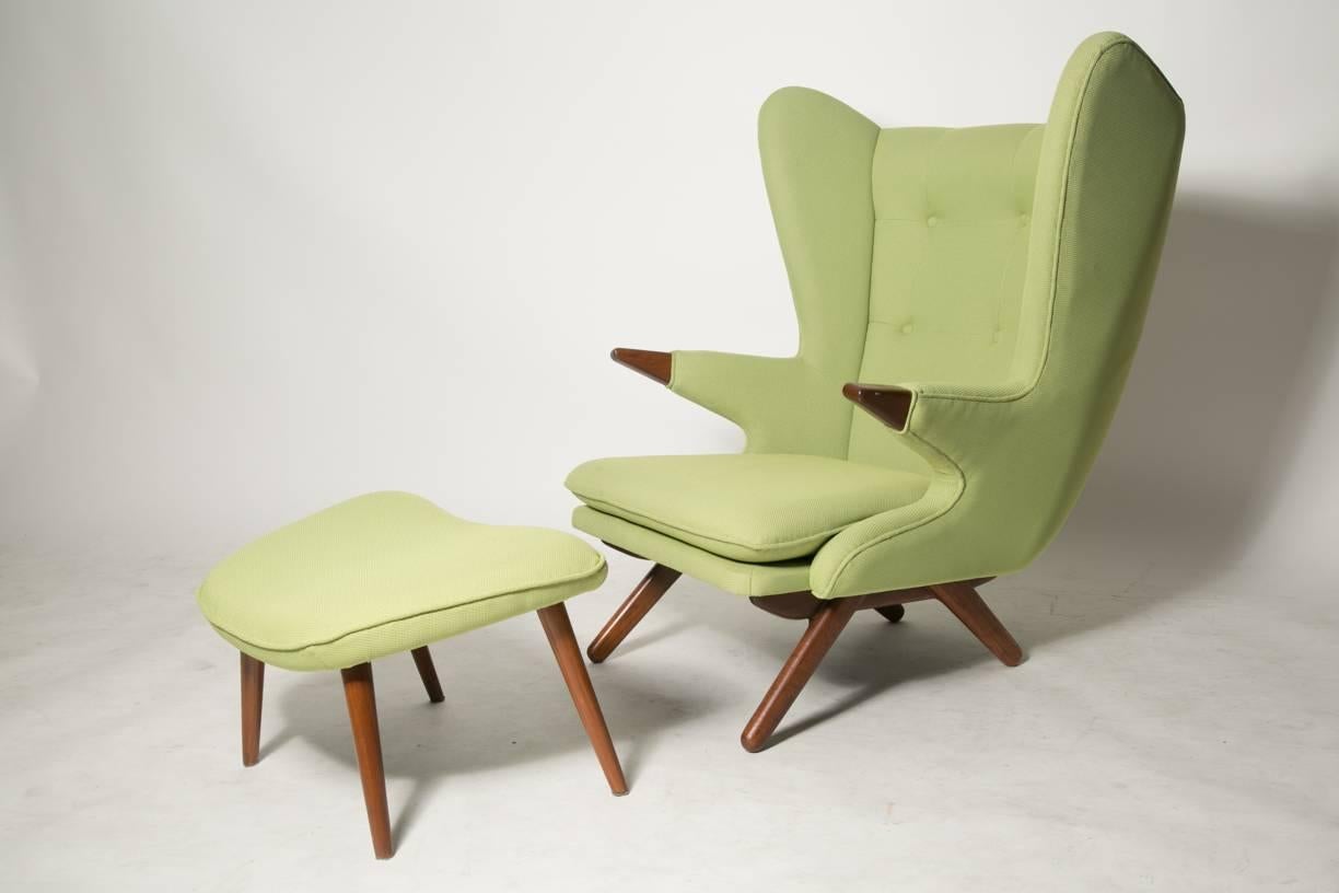 Scandinavian Modern Svend Skipper Model 91 Papa Bear Style Lounge Chair and Ottoman