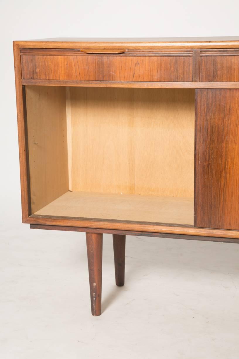 Compact Danish Rosewood Credenza In Good Condition In Brooklyn, NY
