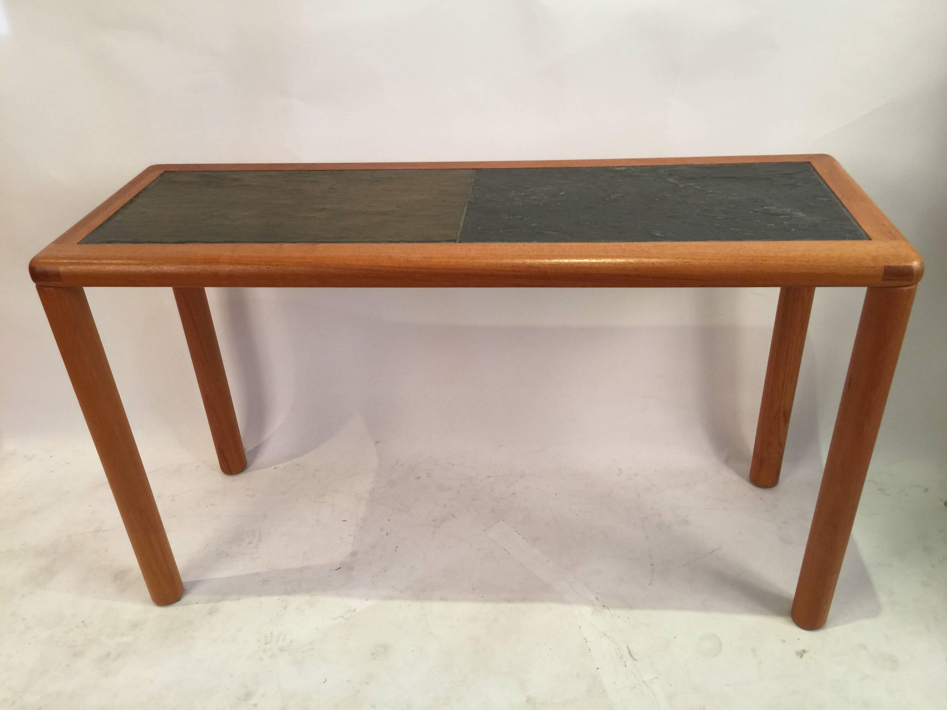 haslev table