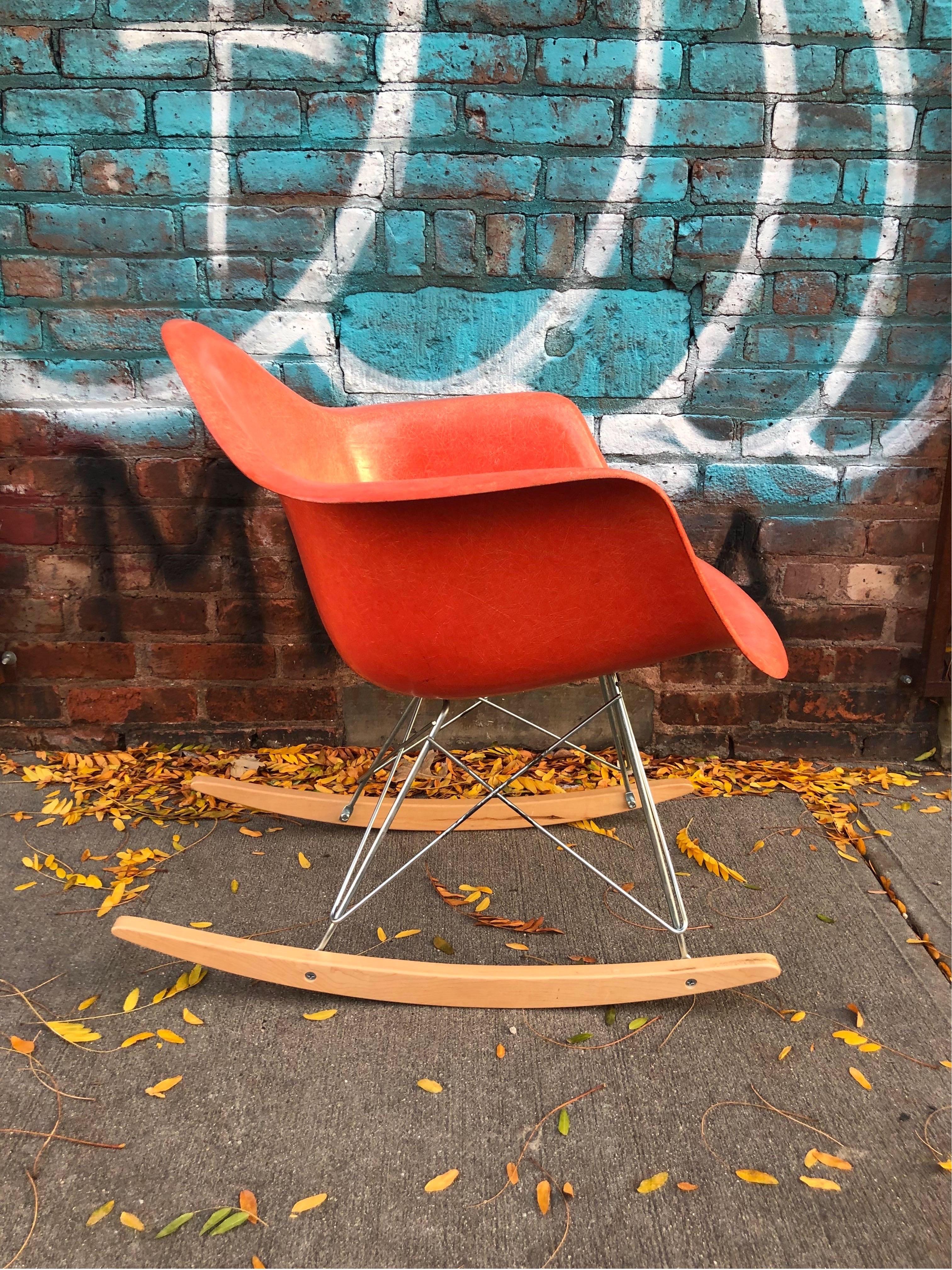 Herman Miller Eames Rocking Chair in Salmon 1