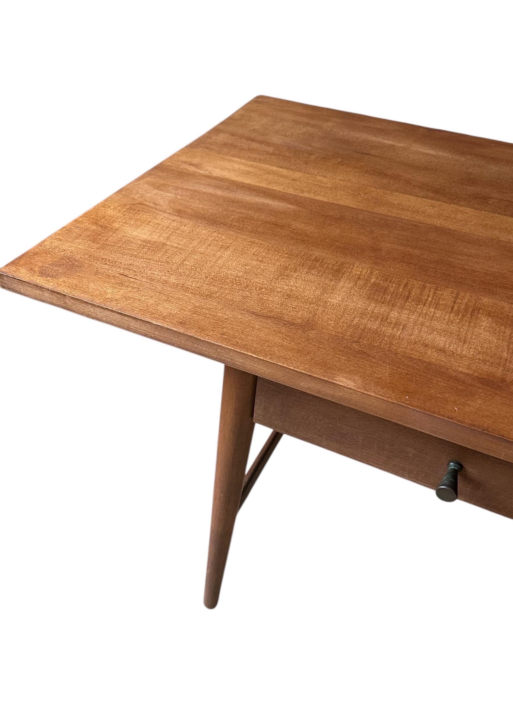 American Beautifully Refinished Paul McCobb Planner Group Coffee Table For Sale