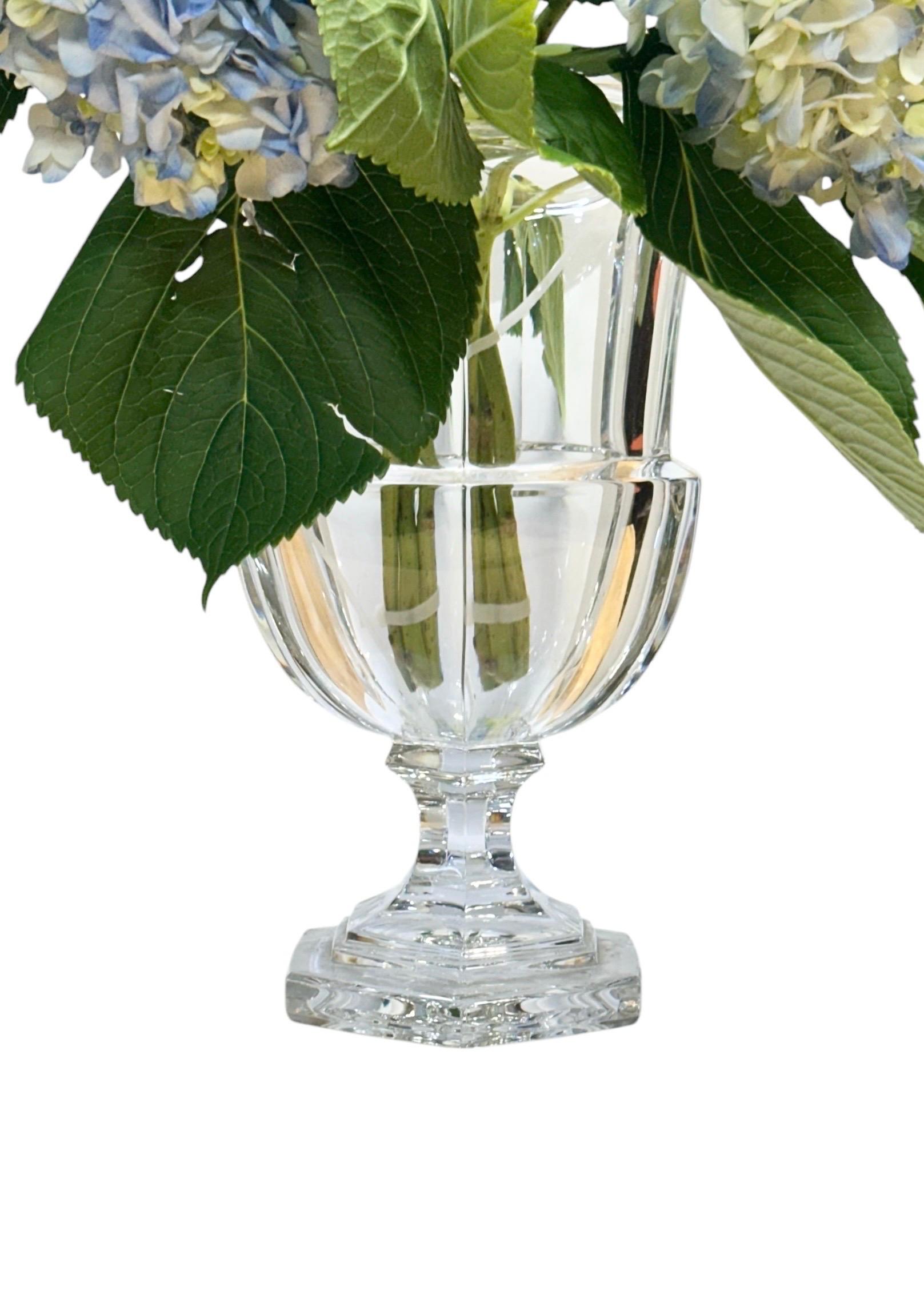 Tiffany & Co. Vase en cristal de forme Campana en vente 5