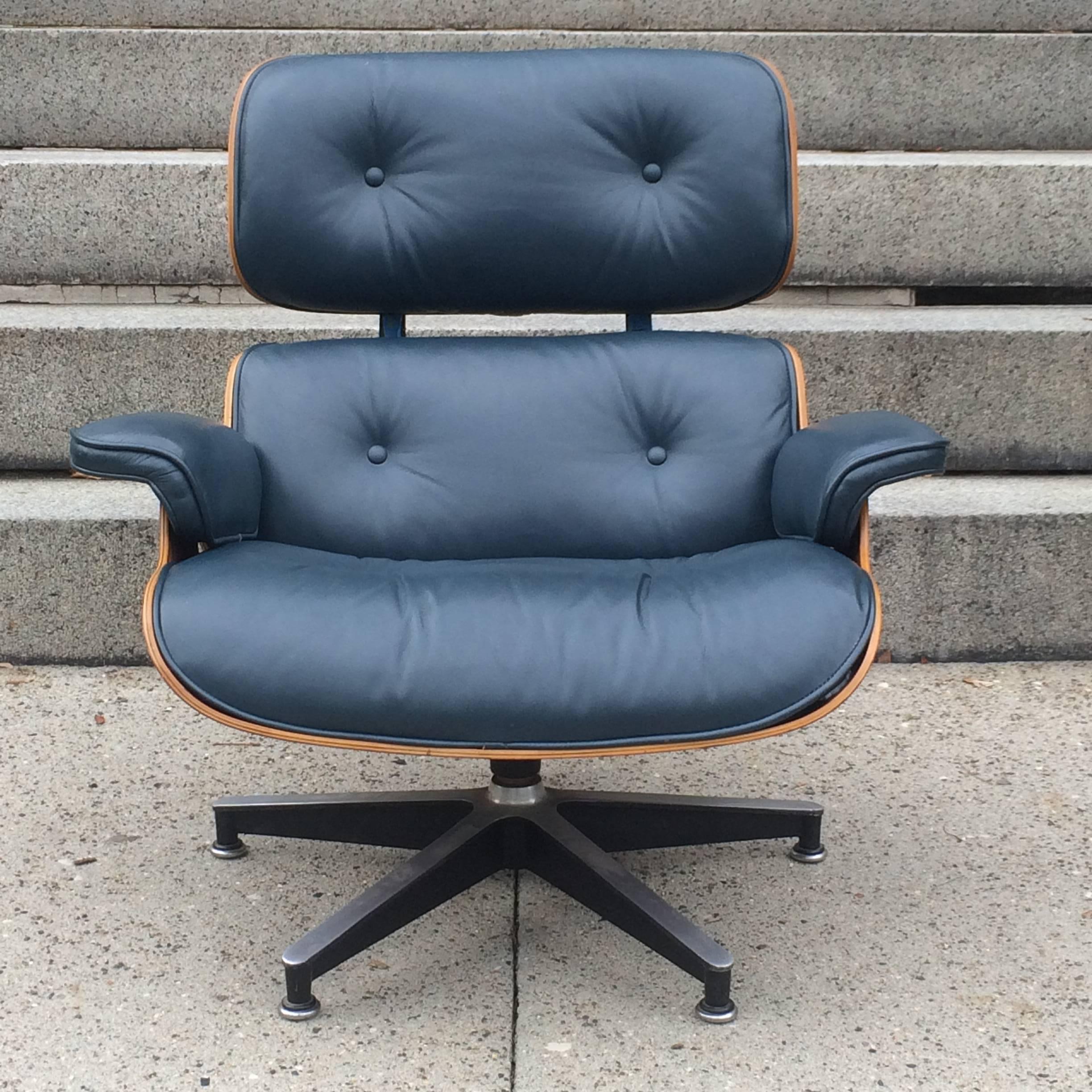 American Rare Navy Blue Herman Miller Eames Lounge Chair Set
