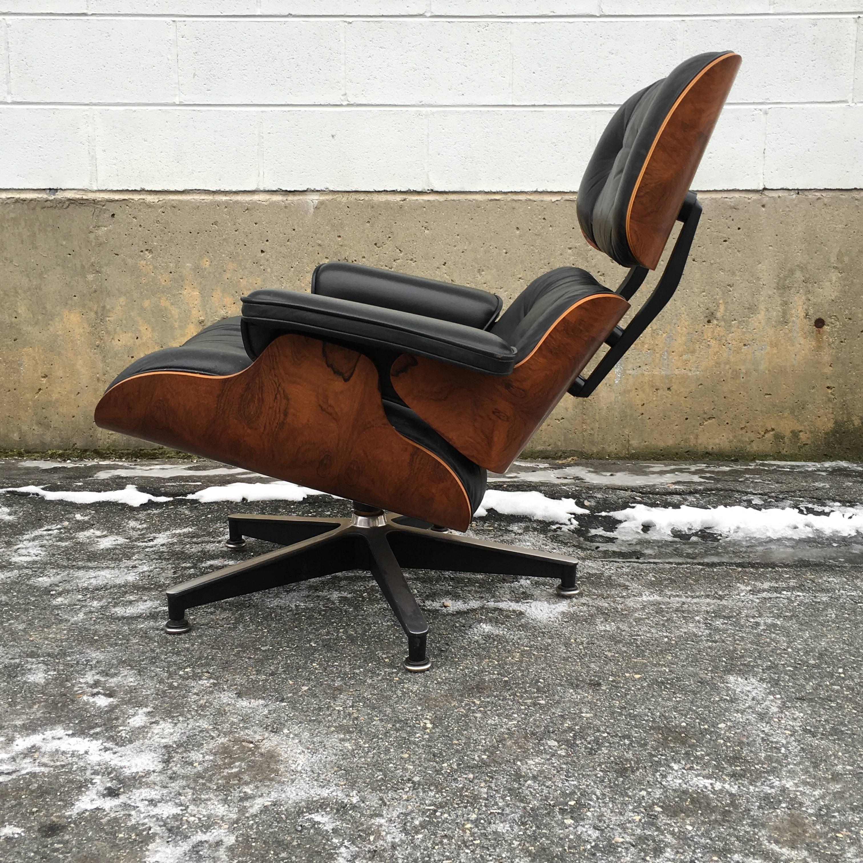 eames lounge chair rosewood