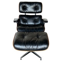 Splendida sedia da salotto e ottomana Herman Miller restaurata
