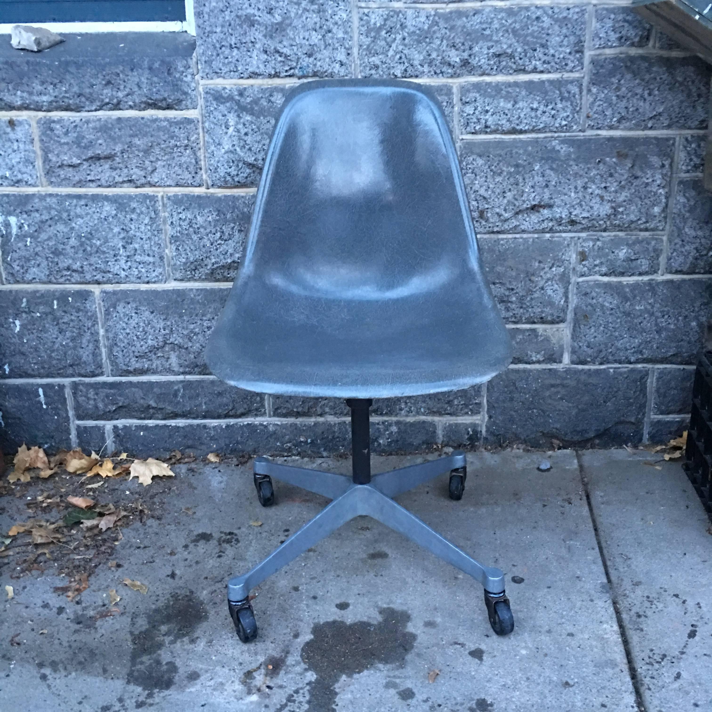 grey desk chairs