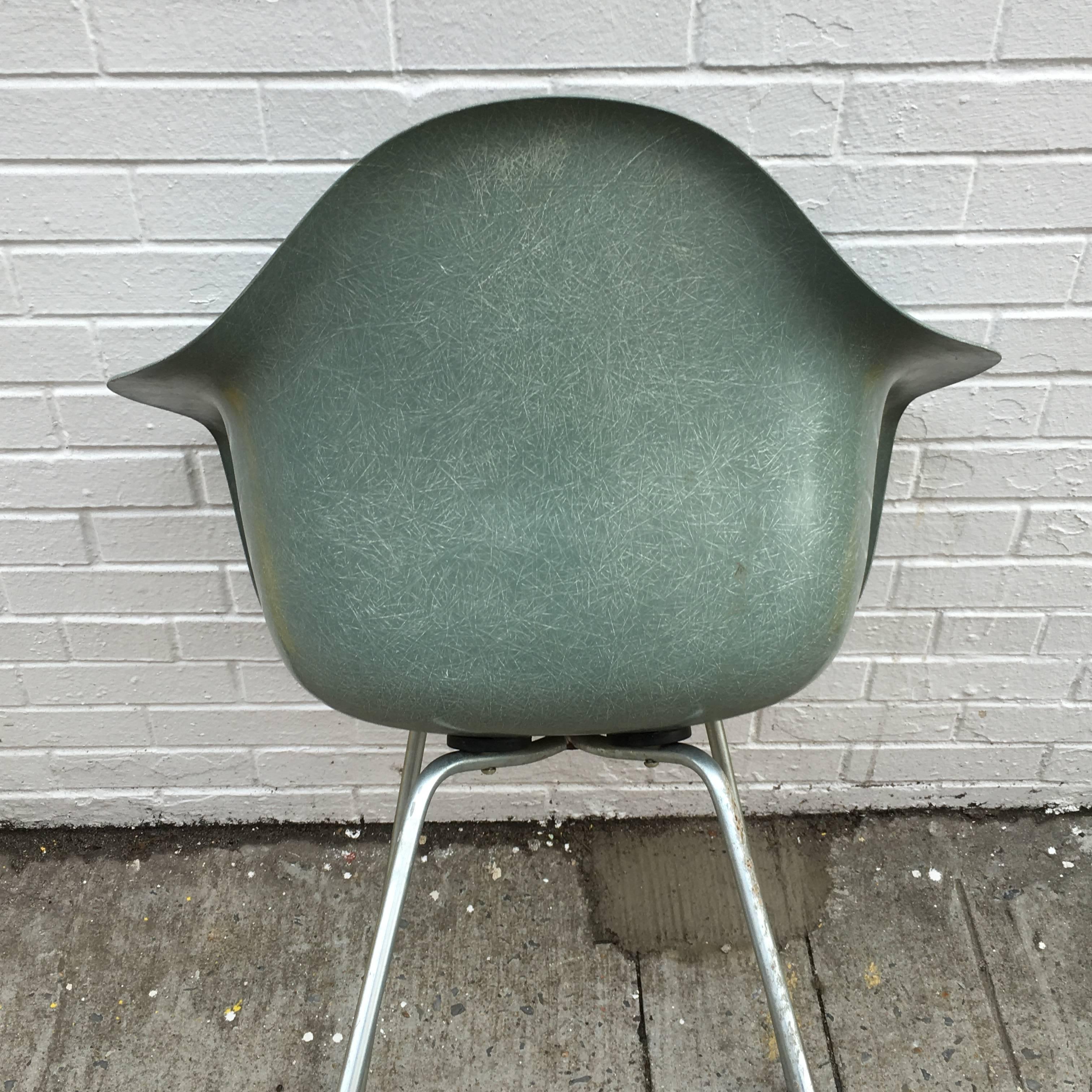 Mid-Century Modern Eames Zenith Seafoam Green DAX Dining Chair