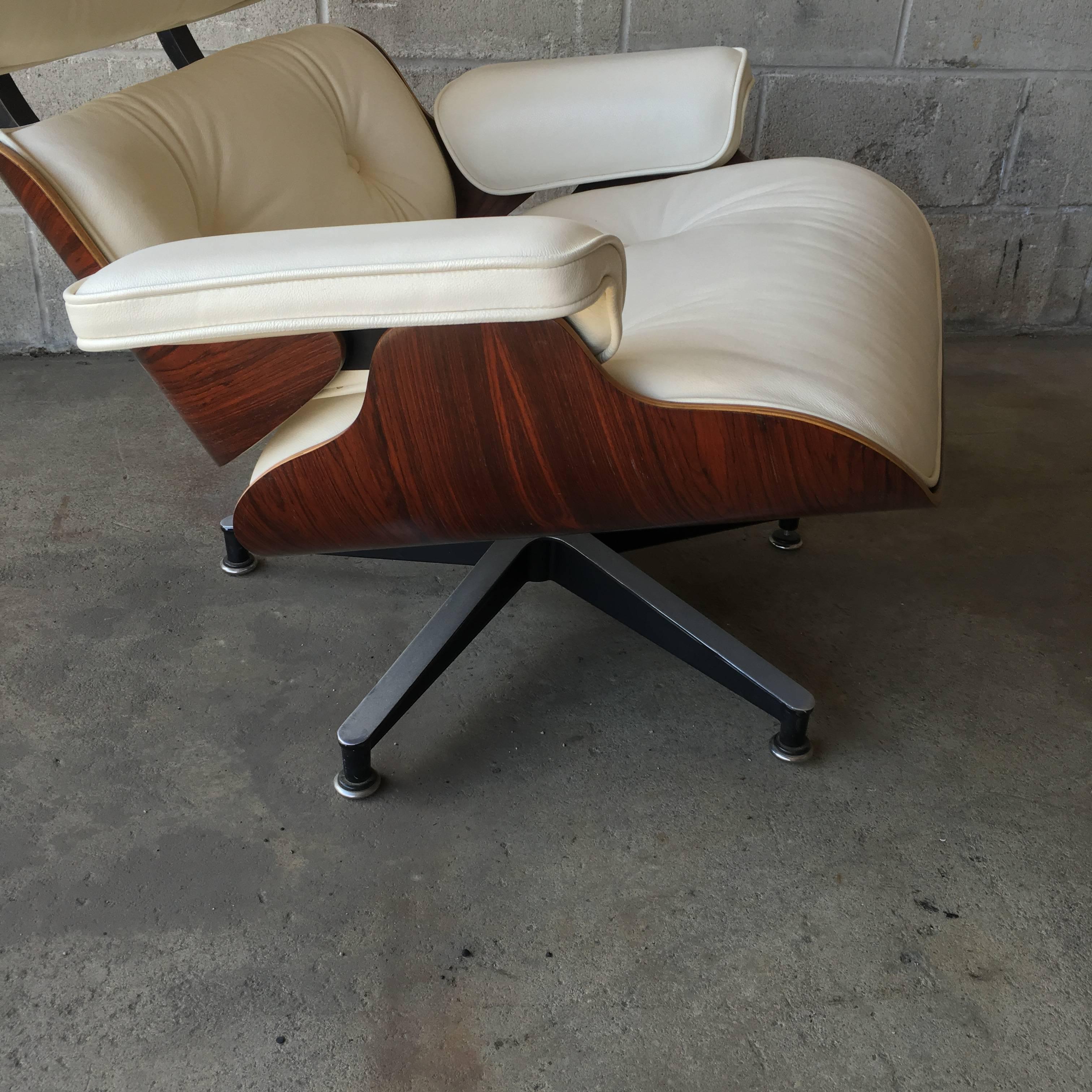 Mid-Century Modern Herman Miller Eames Lounge Chair and Ottoman with New Perfect Ivory Leather