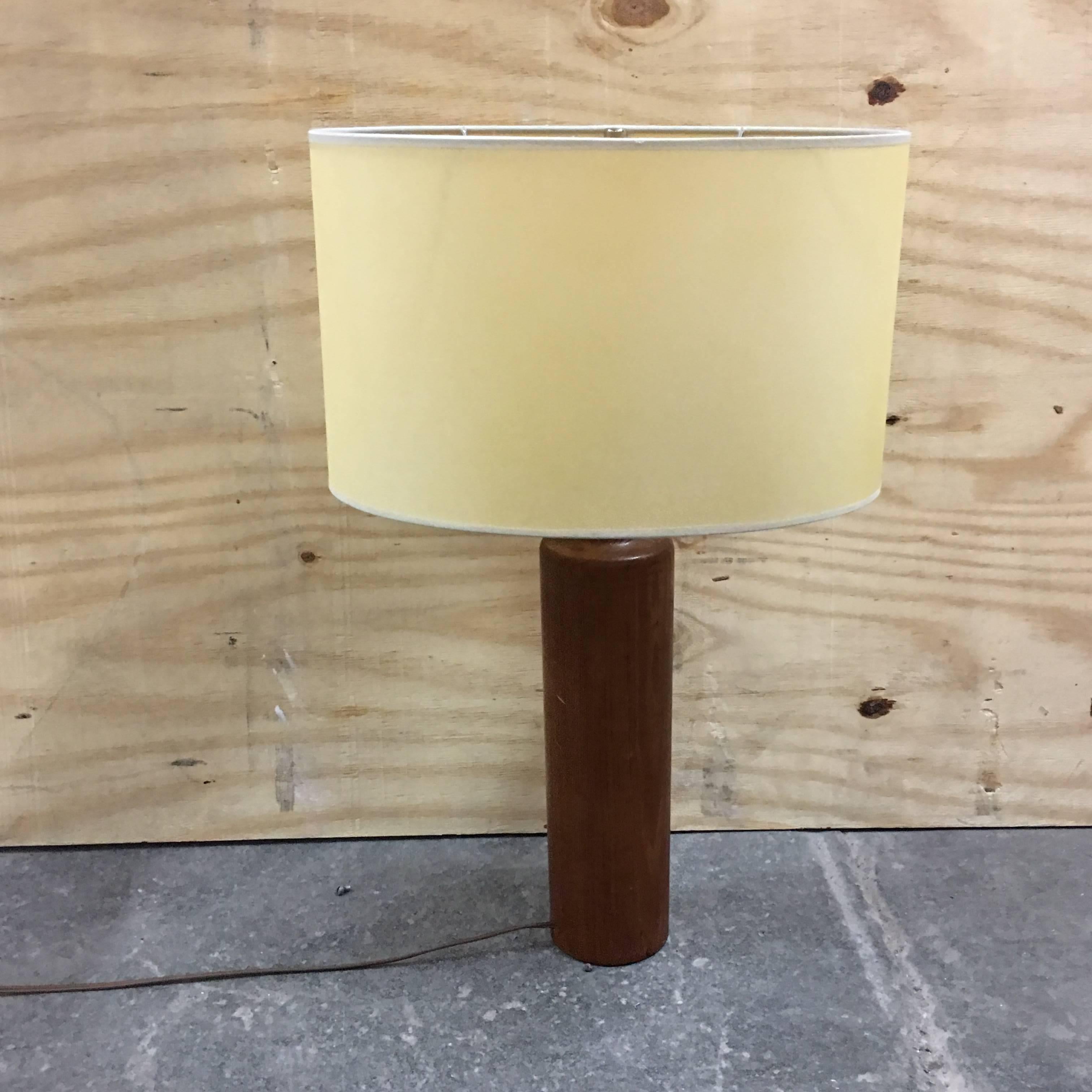 Solid teak Danish style lamp. Unmarked. In excellent condition.
