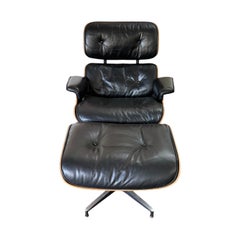 Classic 1960s Herman Miller Eames Lounge Chair and Ottoman