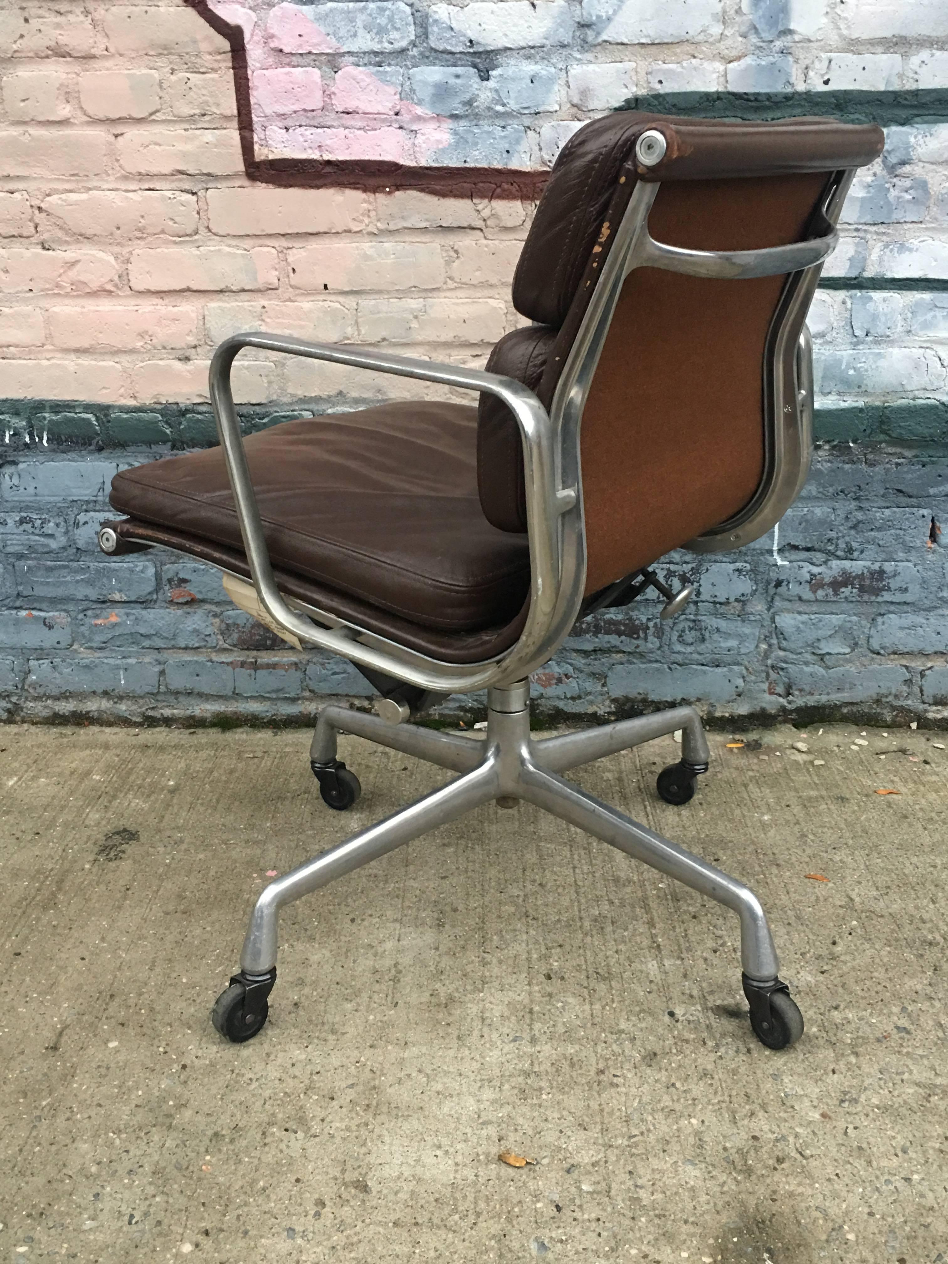 American 1970s Herman Miller Eames Soft Pad Management Desk Chair
