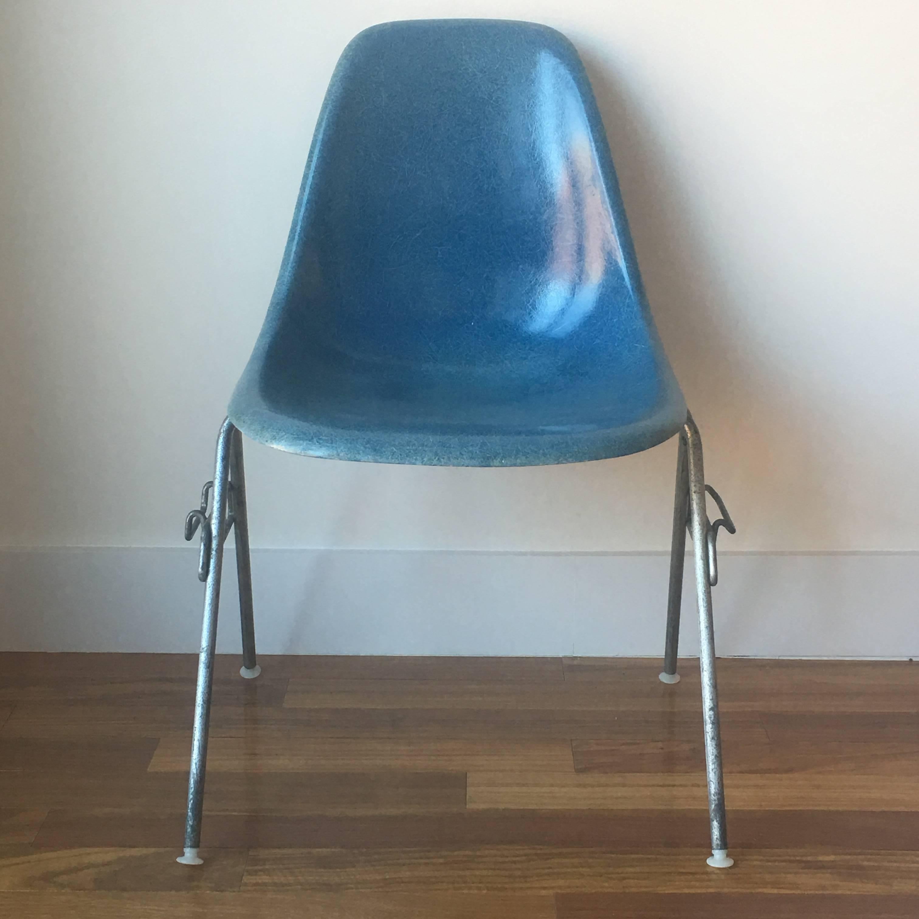 eames chair colors