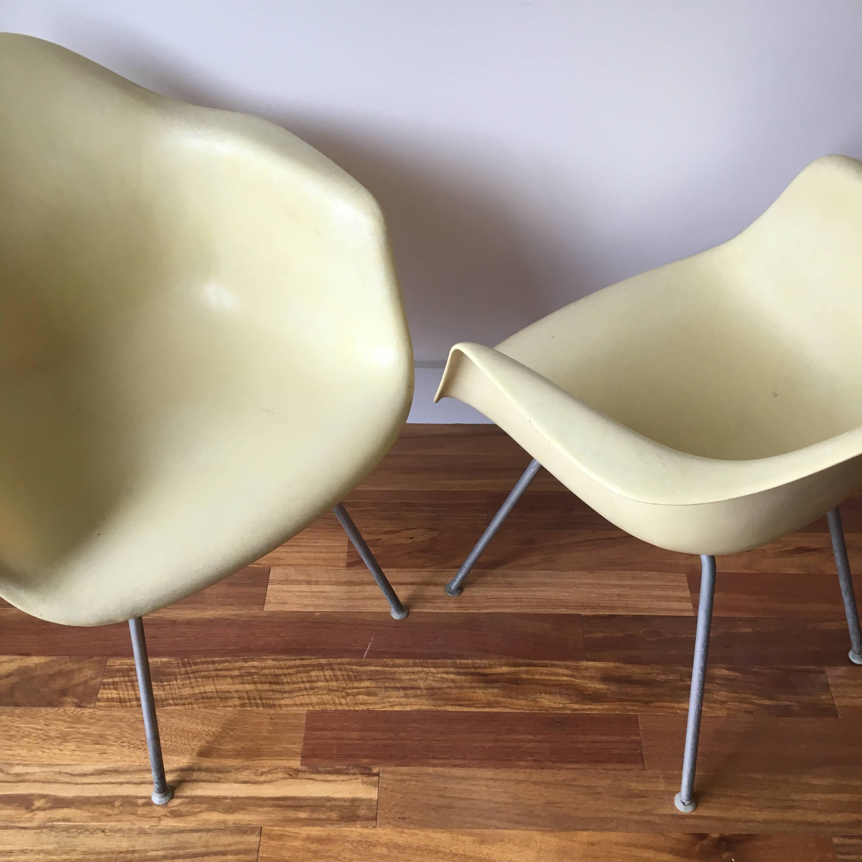 Mid-20th Century Two Herman Miller Eames DAX Armchairs in Parchment