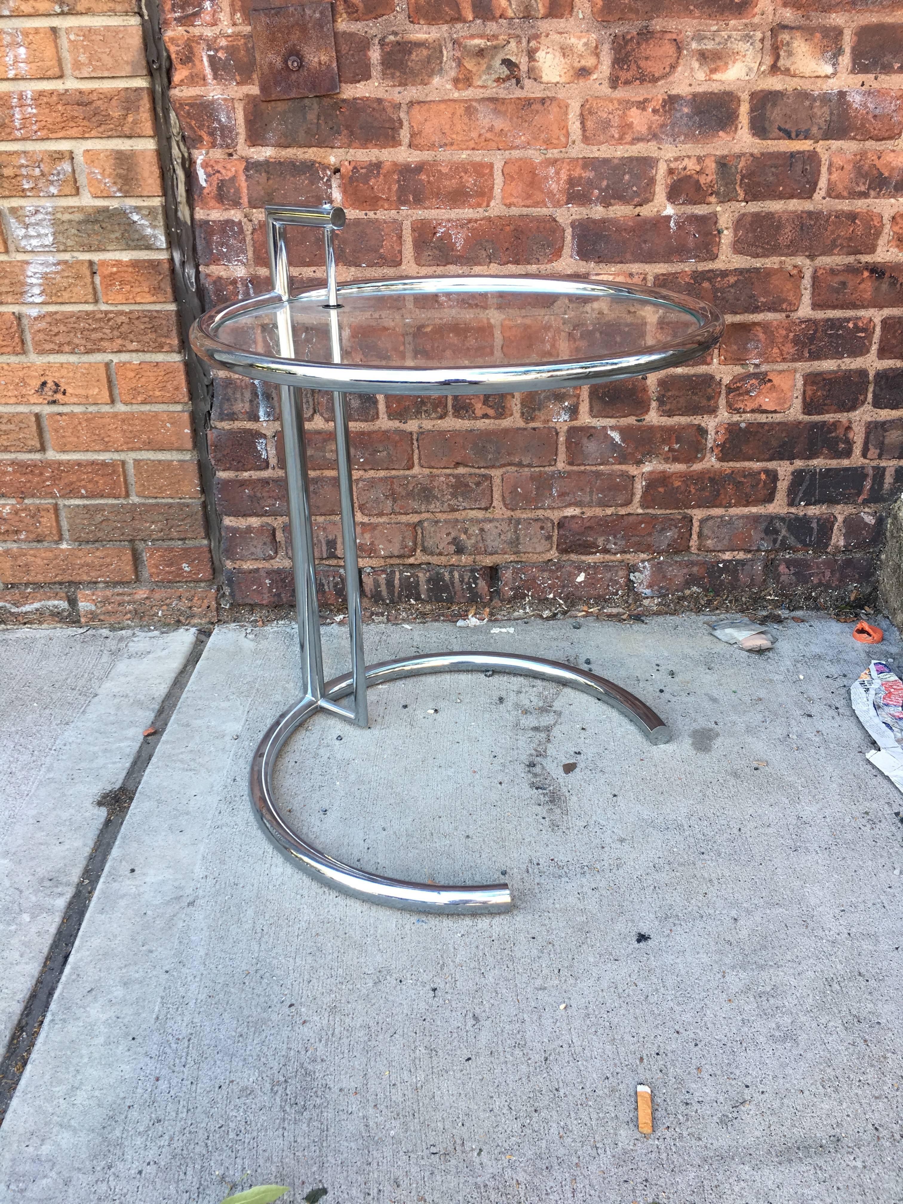 Eileen Gray style side table. Chrome tubing and glass top. In excellent original condition. Unmarked.