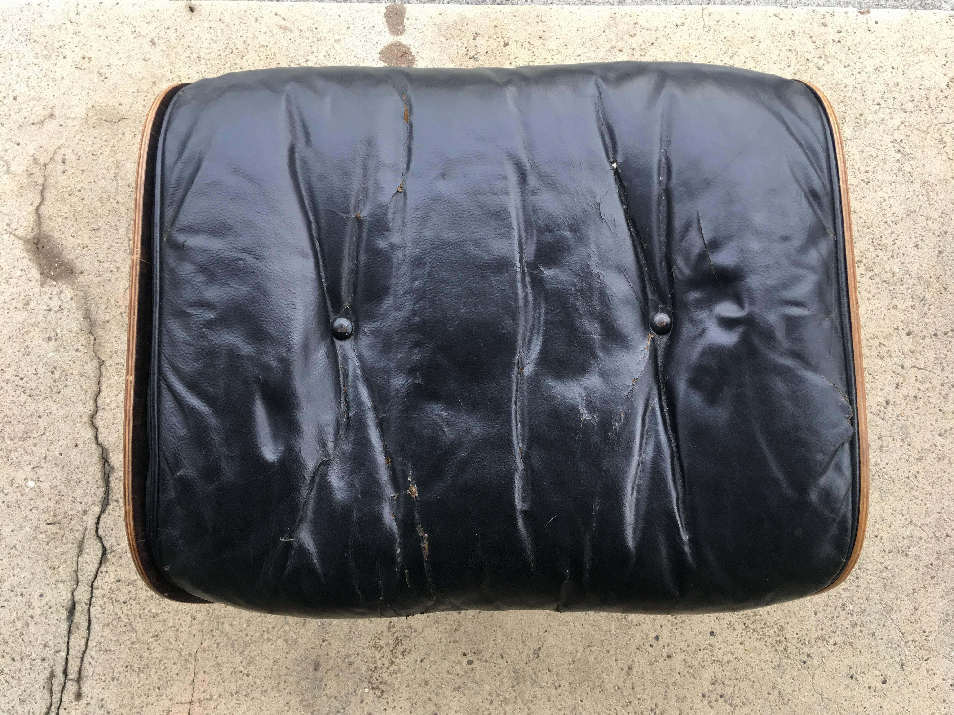 Mid-Century Modern Early 1960s Eames Lounge with Down Cushions