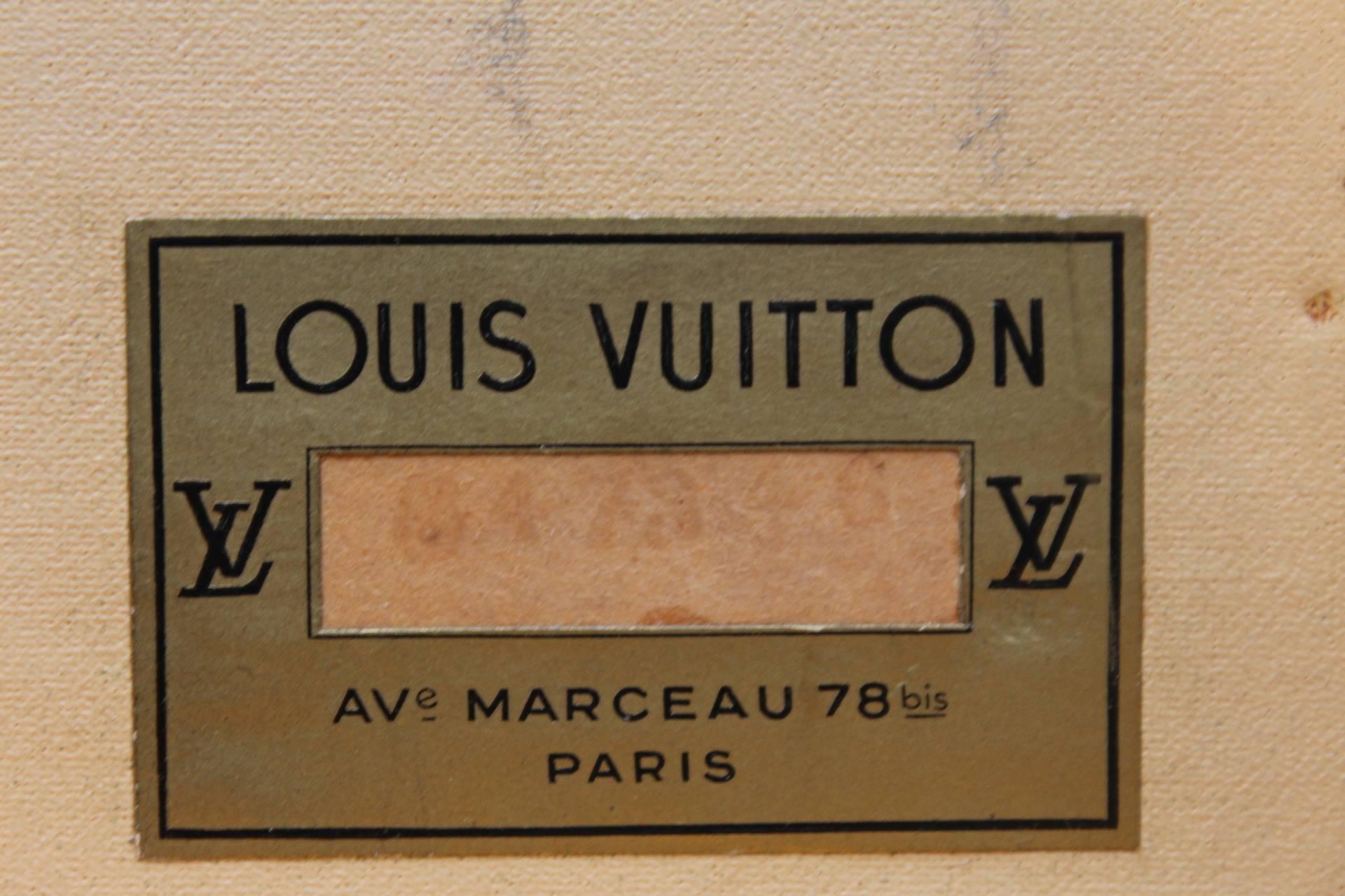 Suitcase Louis Vuitton Monogram, circa 1940 1
