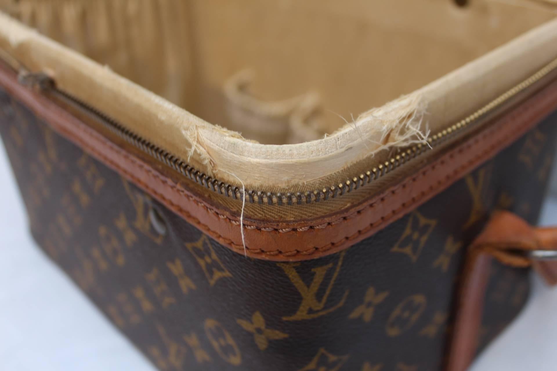 Louis Vuitton Vanity Case Monogram Canvas, circa 1960 For Sale 1