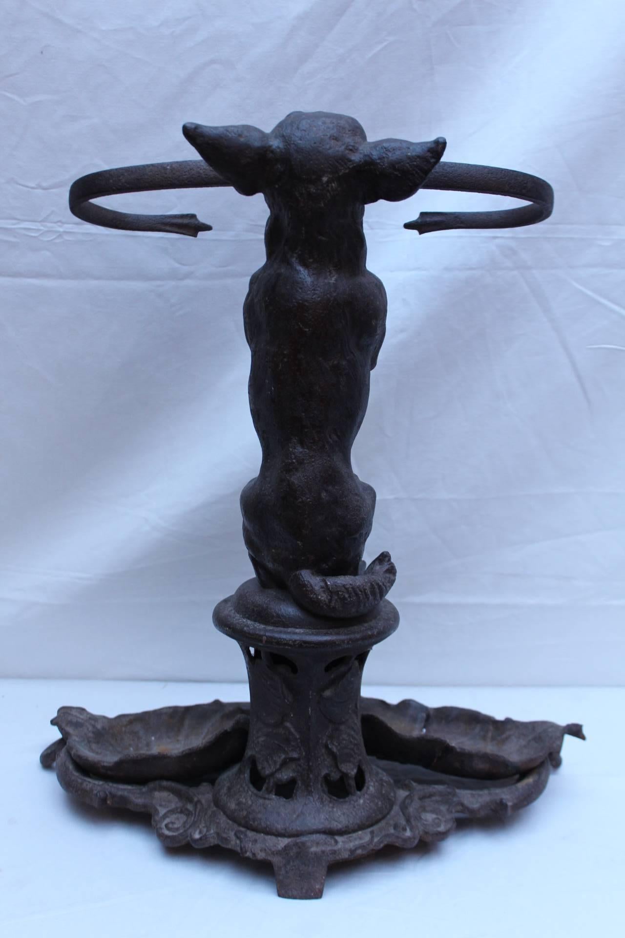 Umbrella Stand
French Art Foundry 
Circa 1870

Beautiful and original umbrella holder, made in cast iron, from a french art foundry. 