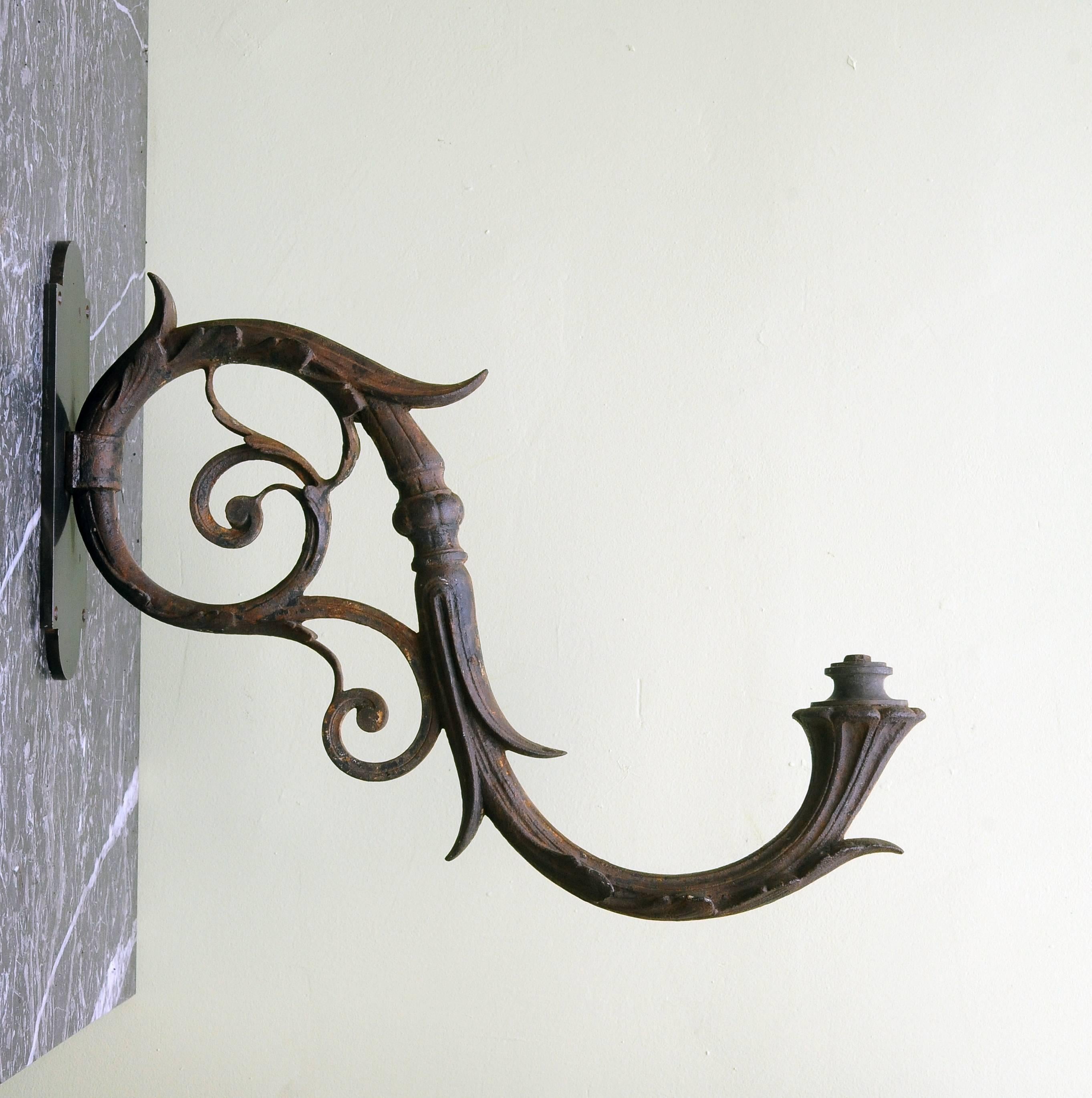 French 19th Century Pair of Cast Iron Wall Arms in Art Nouveau Style For Sale