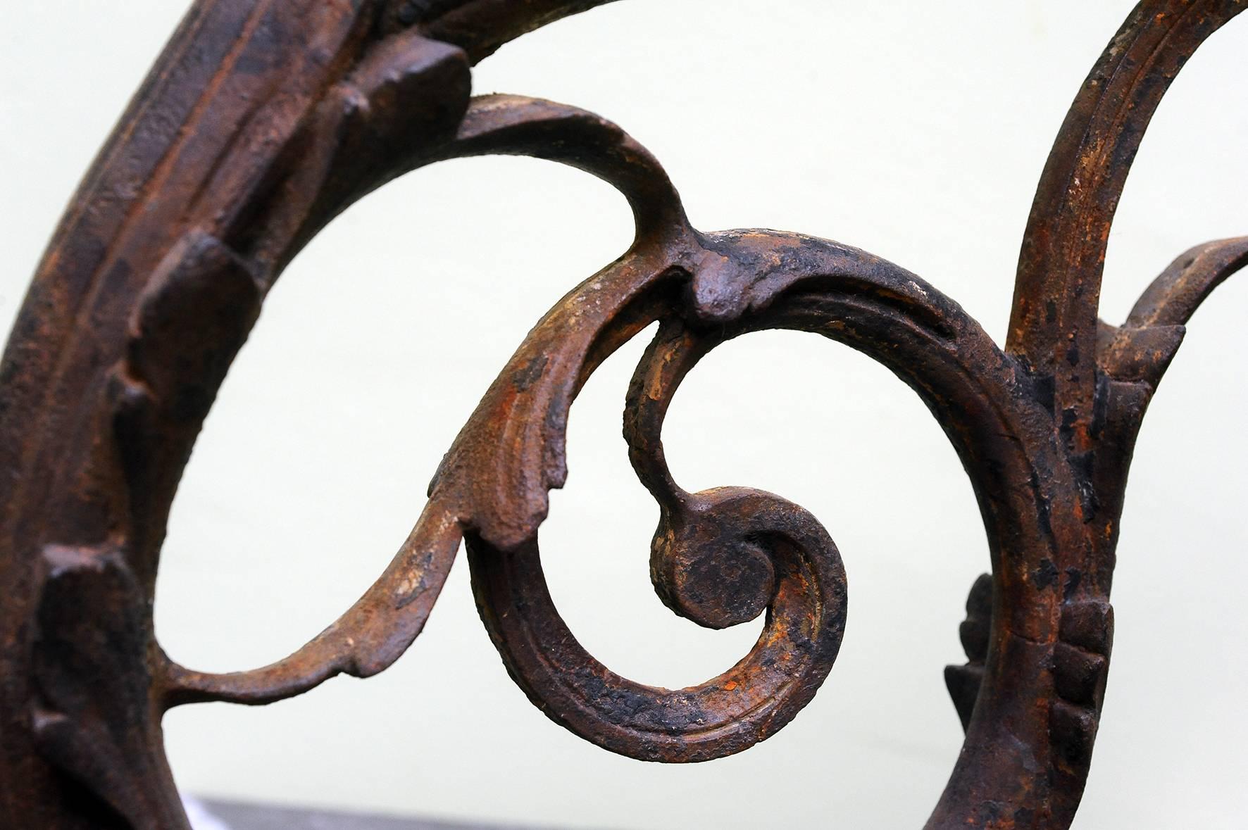 19th Century Pair of Cast Iron Wall Arms in Art Nouveau Style For Sale 1