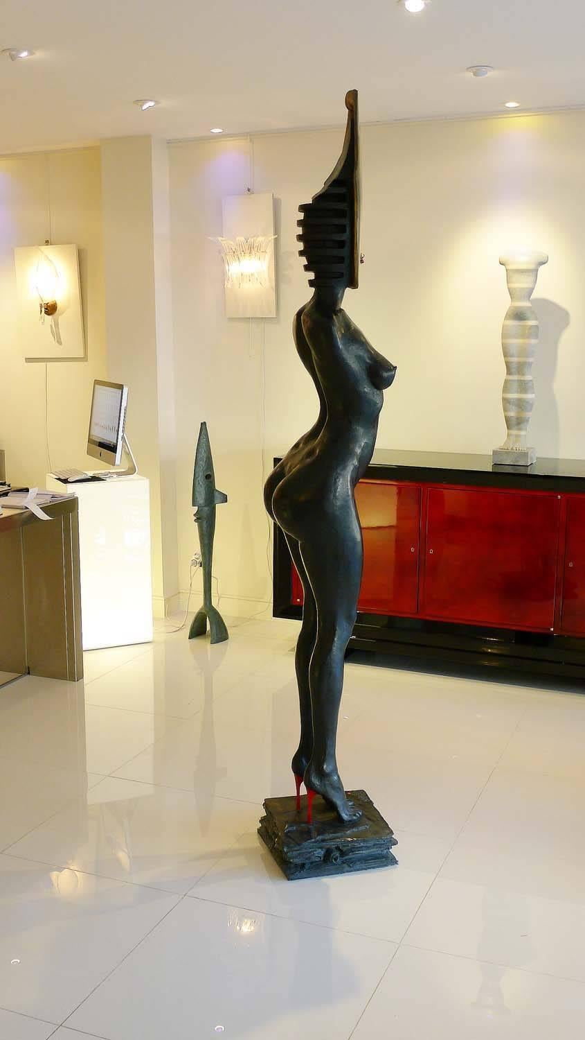 Feather Pen of Women in Bronze by Arnaud Kasper For Sale 1