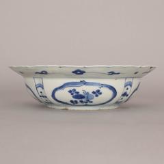 Chinese Export Porcelain Blue and White Kraak Deep Bowl, 16th Century