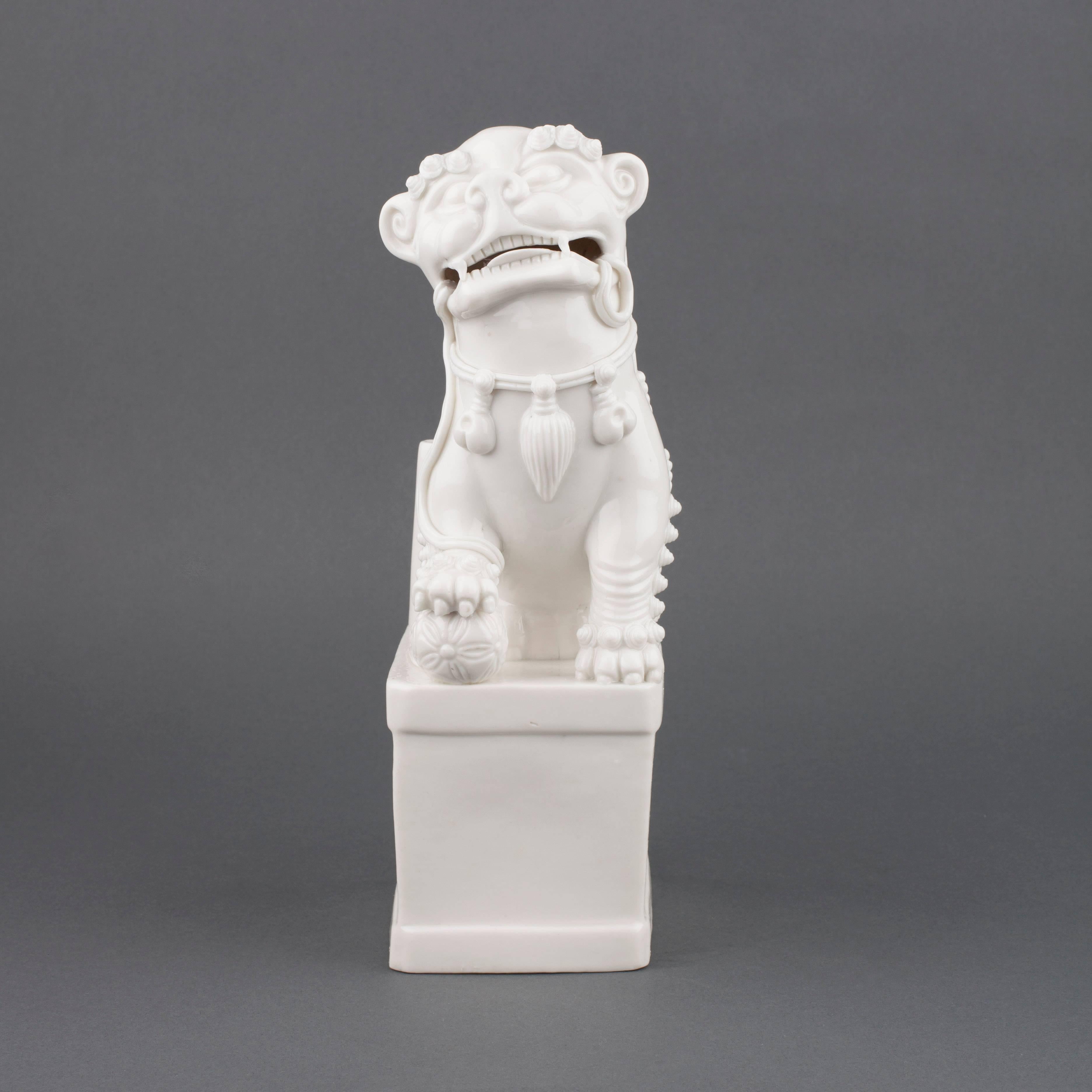 Chinese Blanc de Chine Incense Burner Seated Buddhist Lion, 17th Century For Sale 1