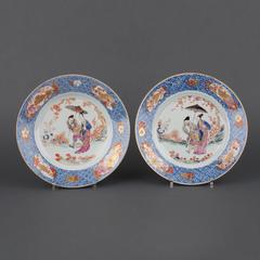 Pair of Chinese Porcelain Madame au Parasol Circular Plates, Famille Rose
