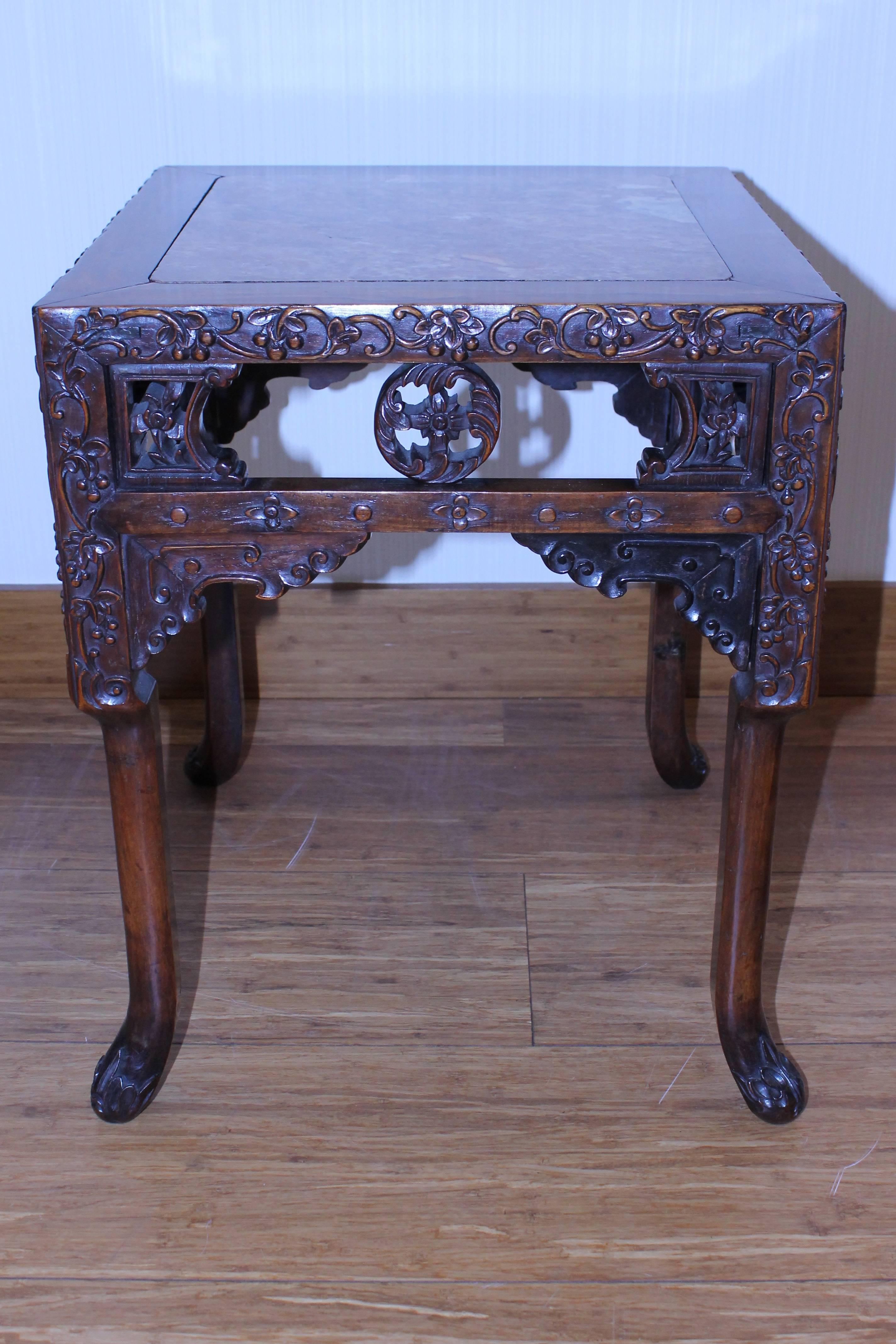 Chinese Hong-Mu 'Blackwood' Square Pedestal Table, circa 1880 In Excellent Condition For Sale In London, GB
