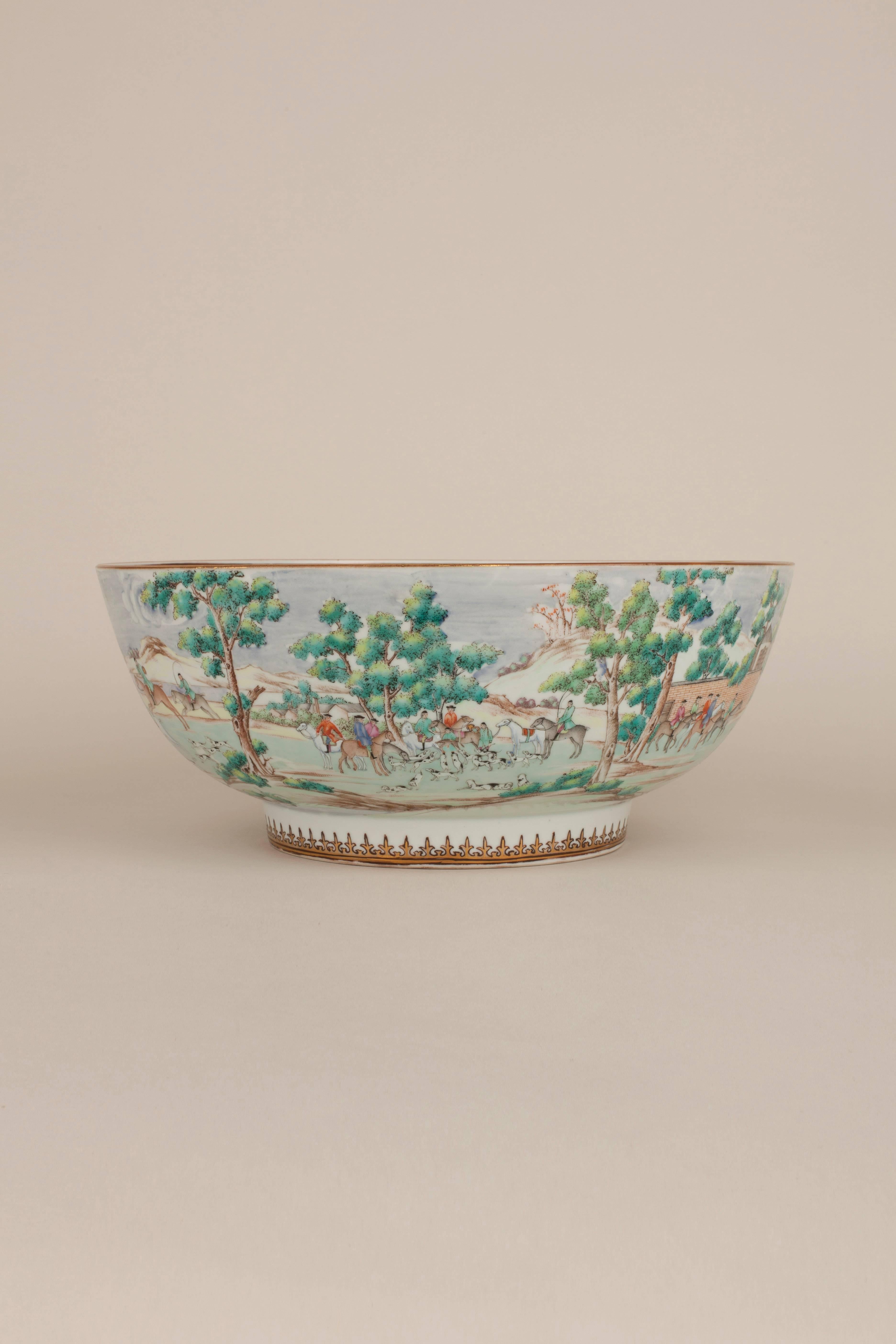 Qing Chinese Export Porcelain Famille Rose English Market Hunting Bowl, 18th Century
