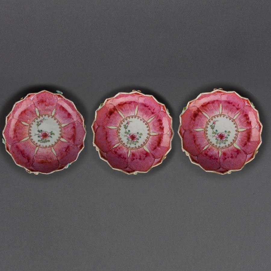 Chinese Set of Three Famille Rose Tea Bowls and Saucers in the Form of Lotus, 1750 For Sale