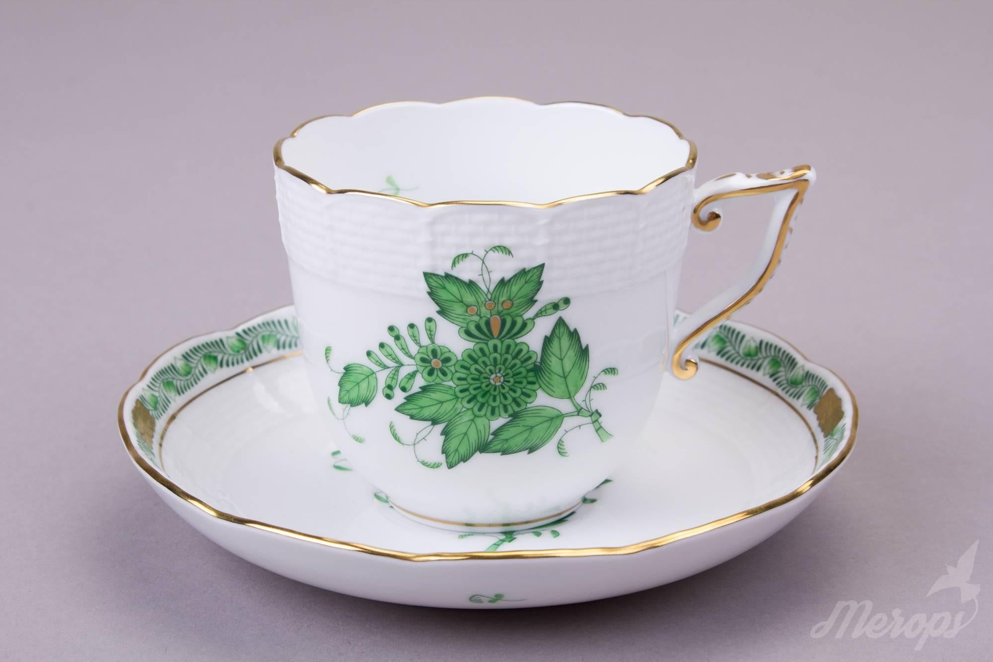 We ship this item worldwide for 30 USD with insurance. Shipping usually takes 5-10 business days. Express shipping with FedEx (two days) available for 60 USD. 

Manufacturer: Herend Porcelain Manufactory (Hungary).
Quality: Hand-painted, 1st