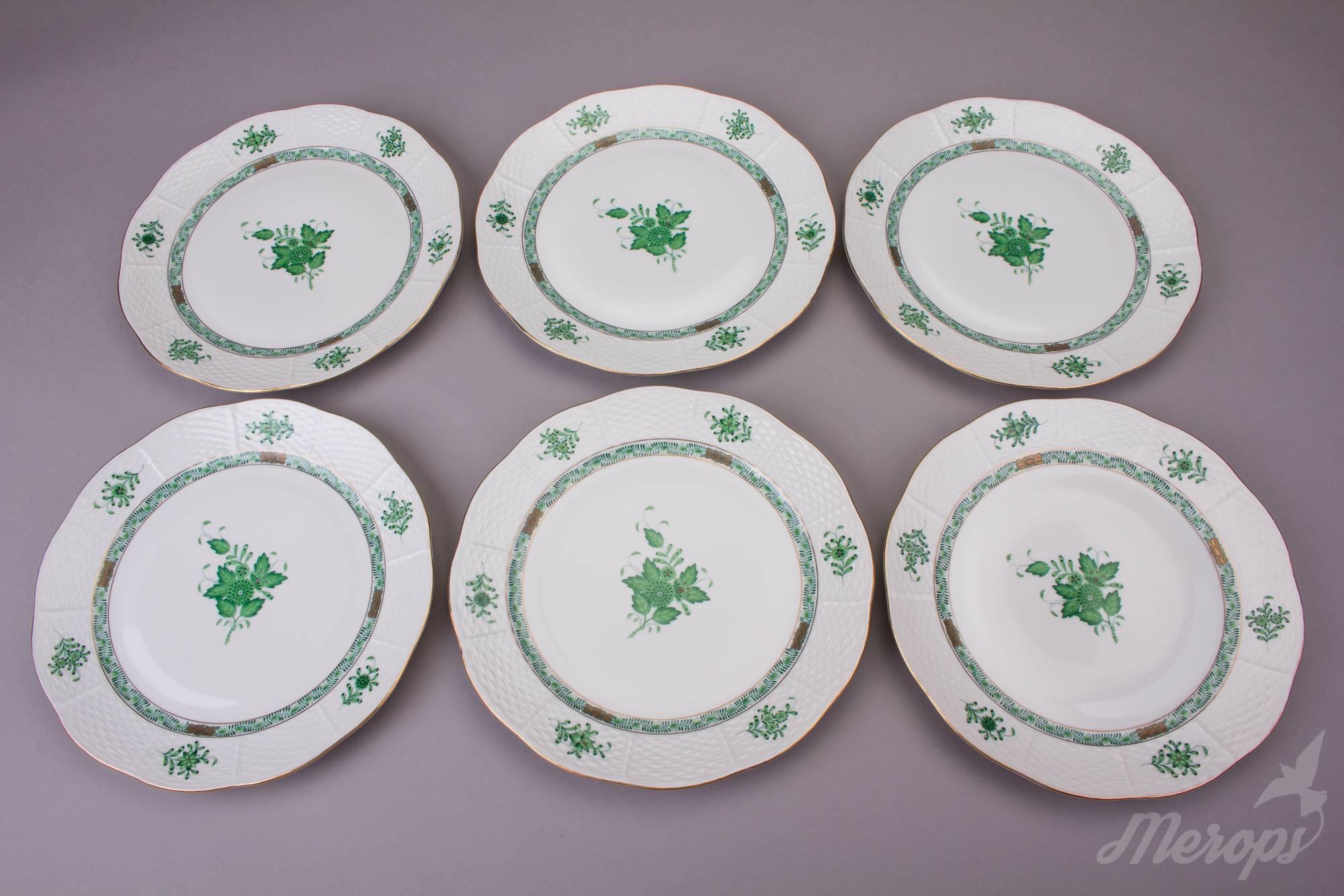 Herend Chinese Bouquet Green Dinner Service for Six Persons, circa 1940 2