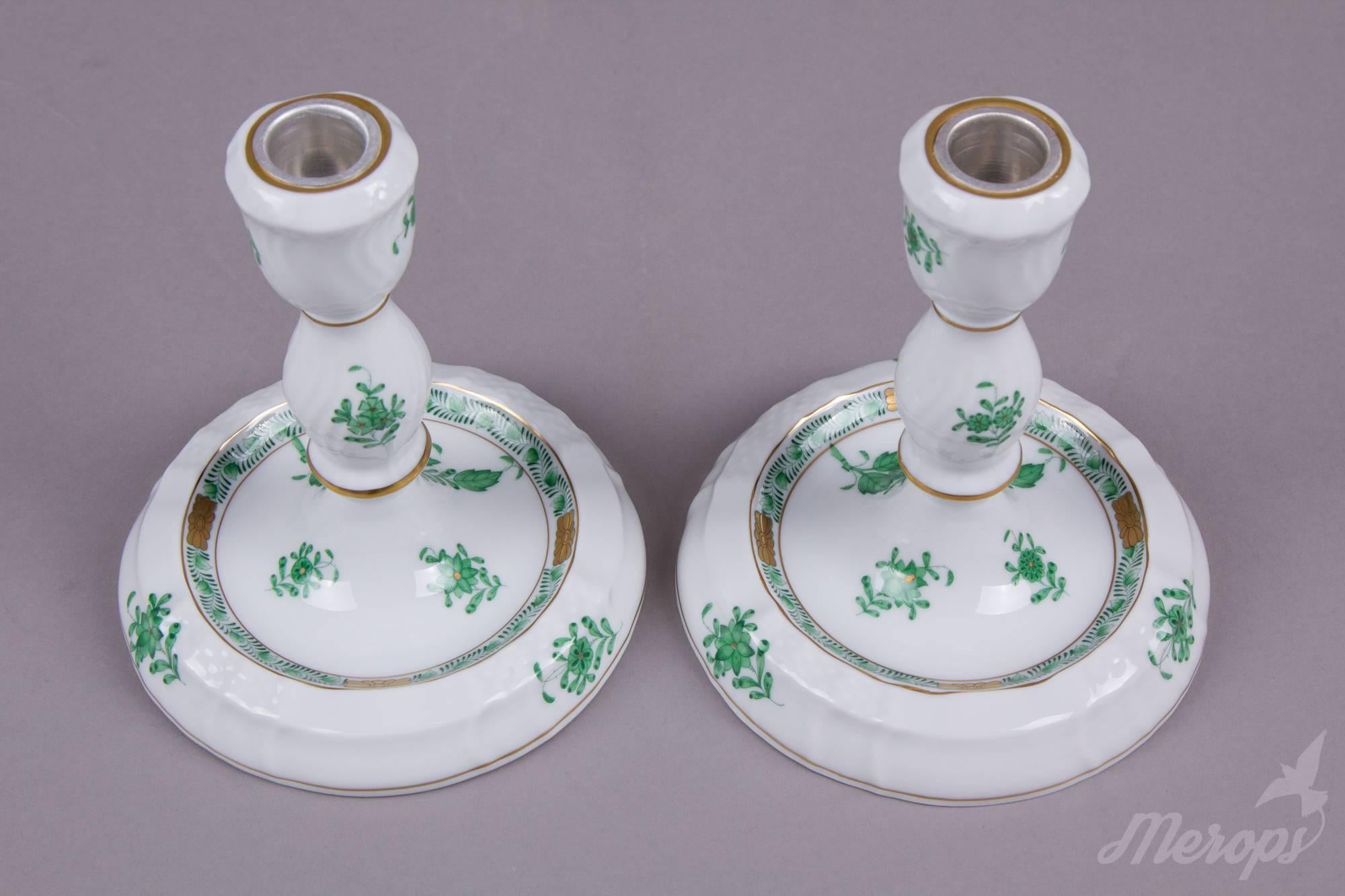 Hand-Painted Pair of Herend Chinese Bouquet Green Four Light Candle Holder, circa 1960 For Sale