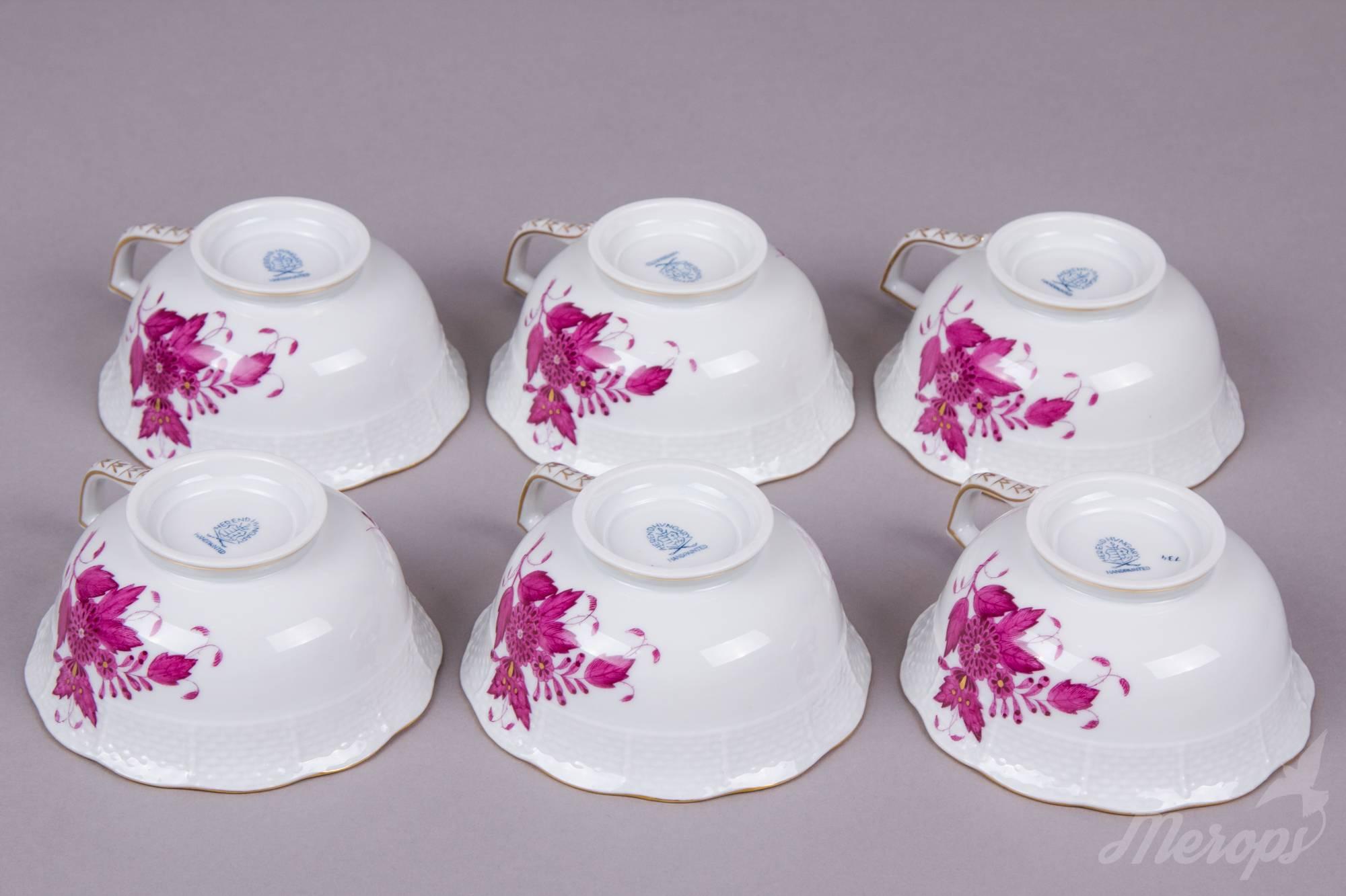 Hungarian Set of Six Herend Chinese Bouquet Raspberry Tea Cups, circa 1960
