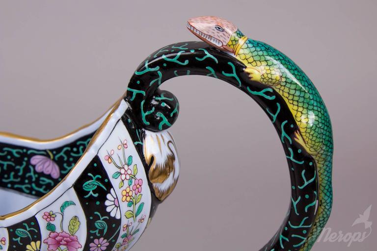 Herend Siang Noir Black Dynasty Water Pitcher With Lizard Handle Circa 