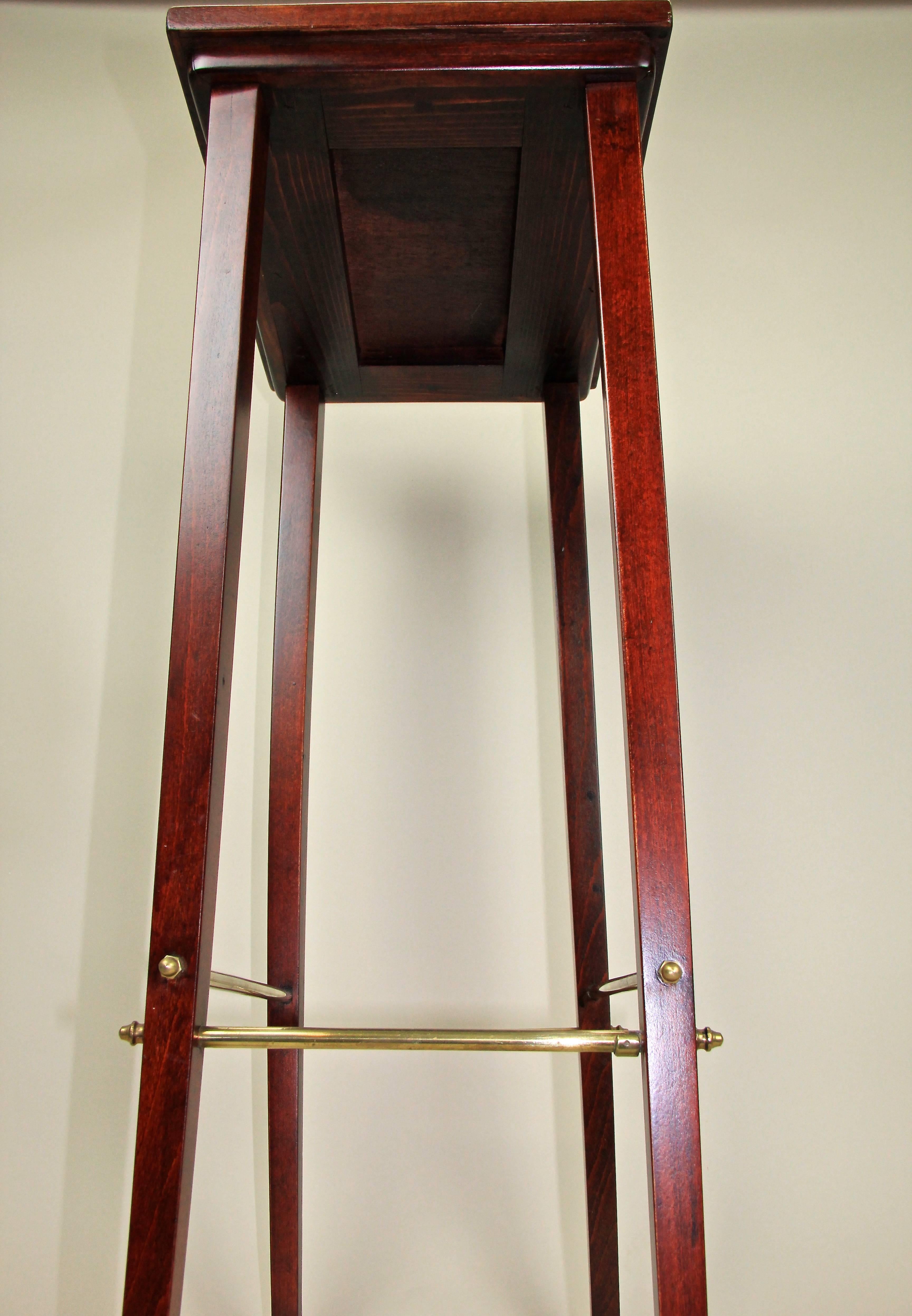 Art Nouveau Side Table, Austria, circa 1910 1