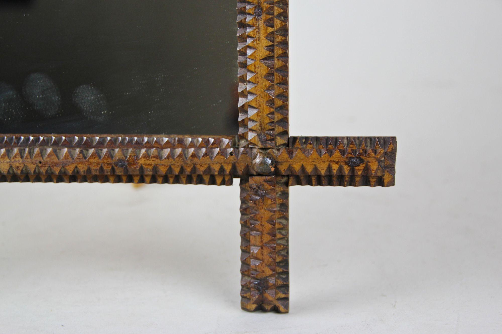 Specchio da parete rustico Tramp Art del XIX secolo, intagliato a mano, Austria, circa 1870 in vendita 1