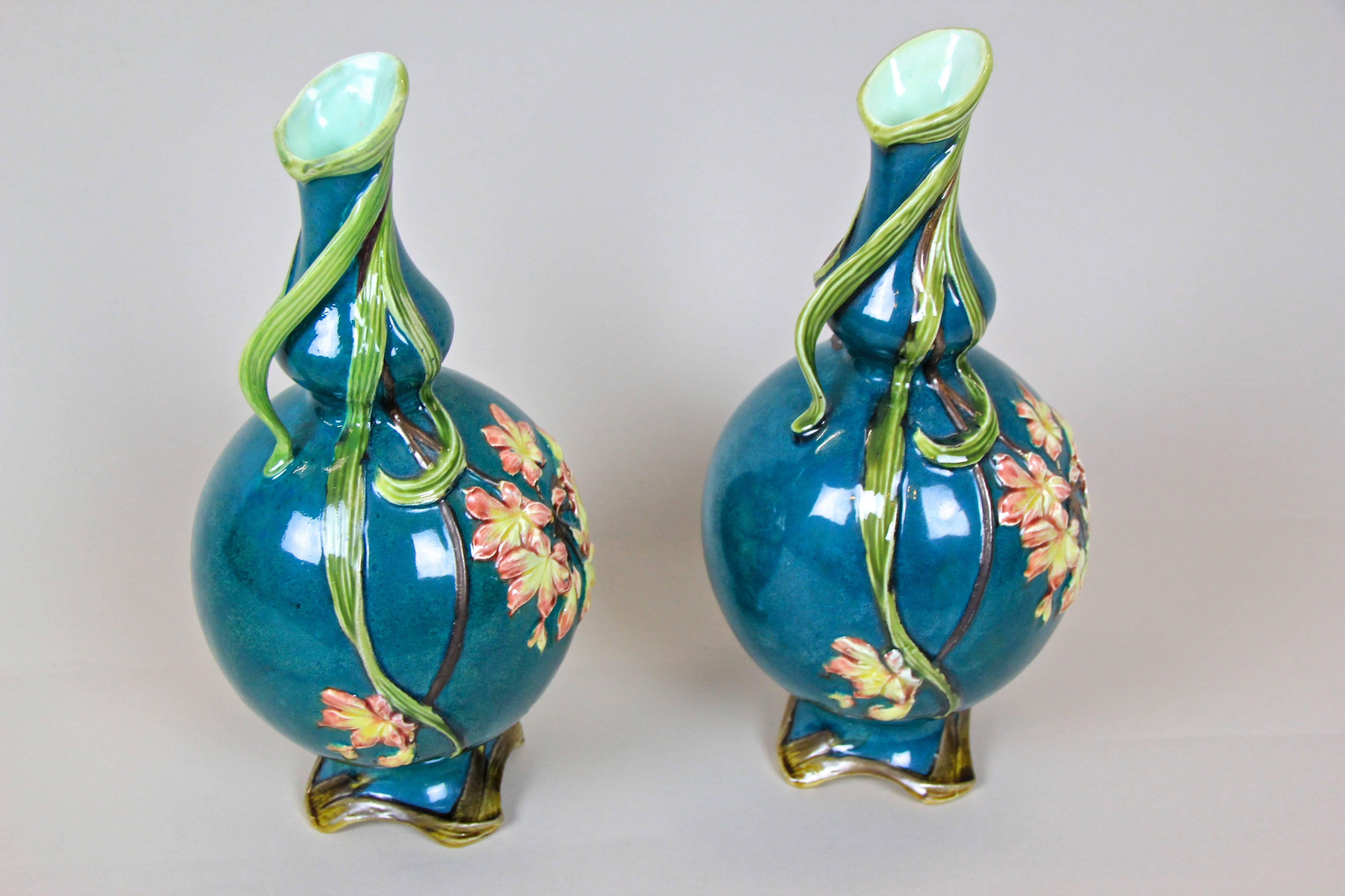 Outstanding Pair of Art Nouveau Vases, France, circa 1910 1