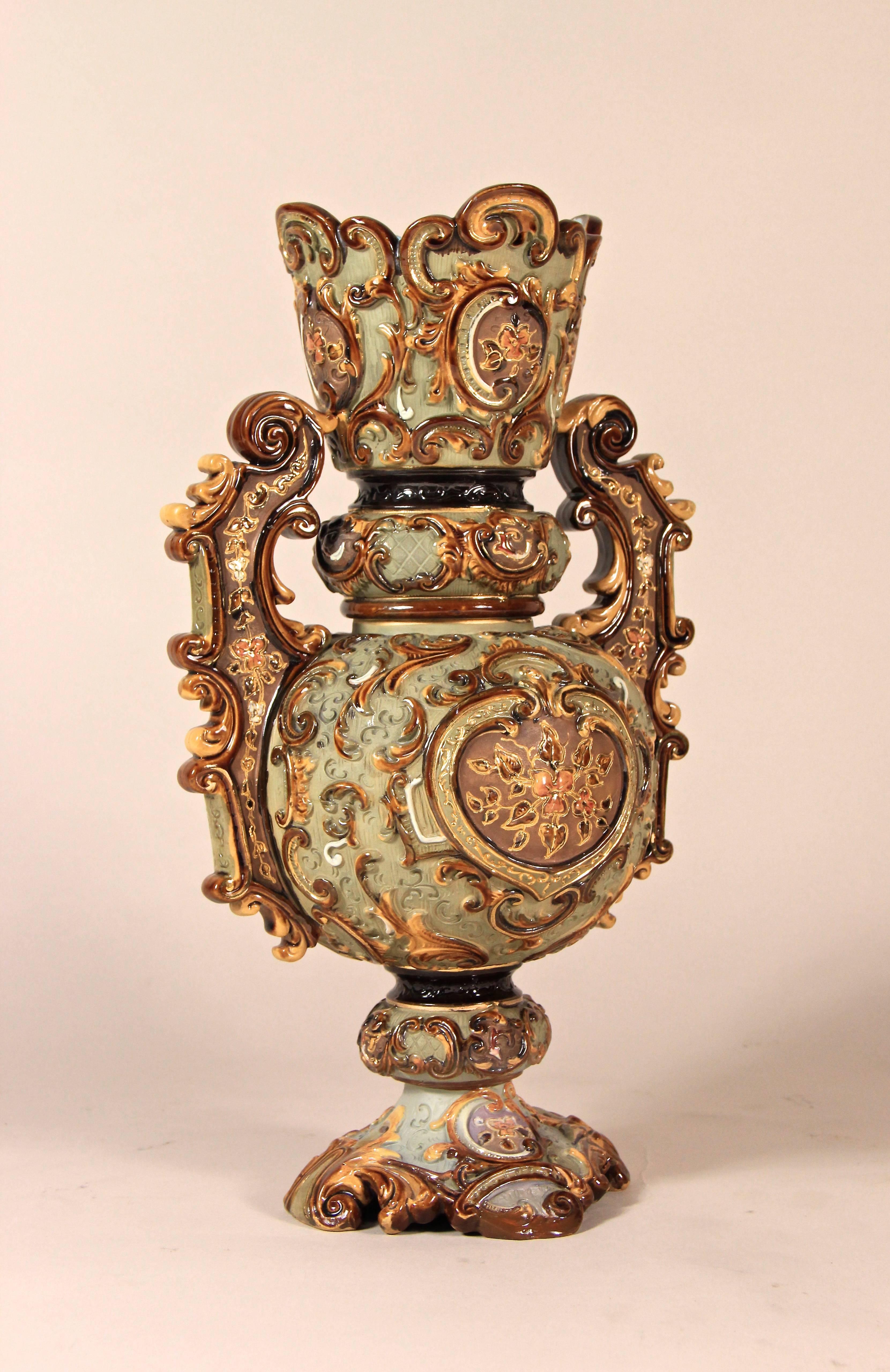 From the world famous Majolica manufacture Wilhelm Schiller & Son in former Bohemia comes this fine Majolica vase in an absolute perfect restored condition. The amazing Majolica vase was made around 1890 in perfection with highest attention to