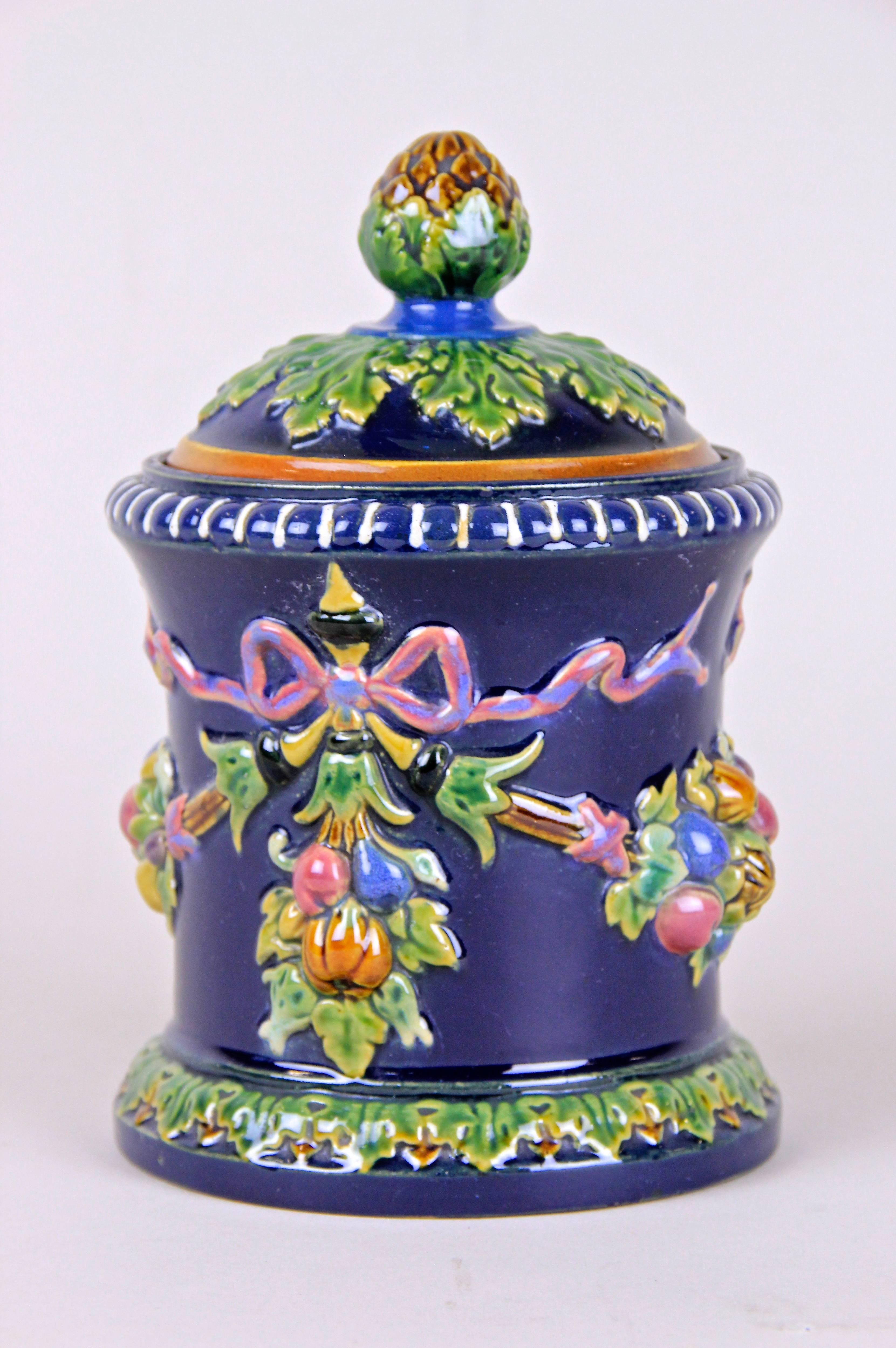 Dreamlike Art Nouveau Tobacco Box designed by famous company of Gerbing & Stephan in the very early 20th century. Coming out of Bohemia this great Art Nouveau Tobacco Box impresses with the pleasing design with different colored fruits and ribbons
