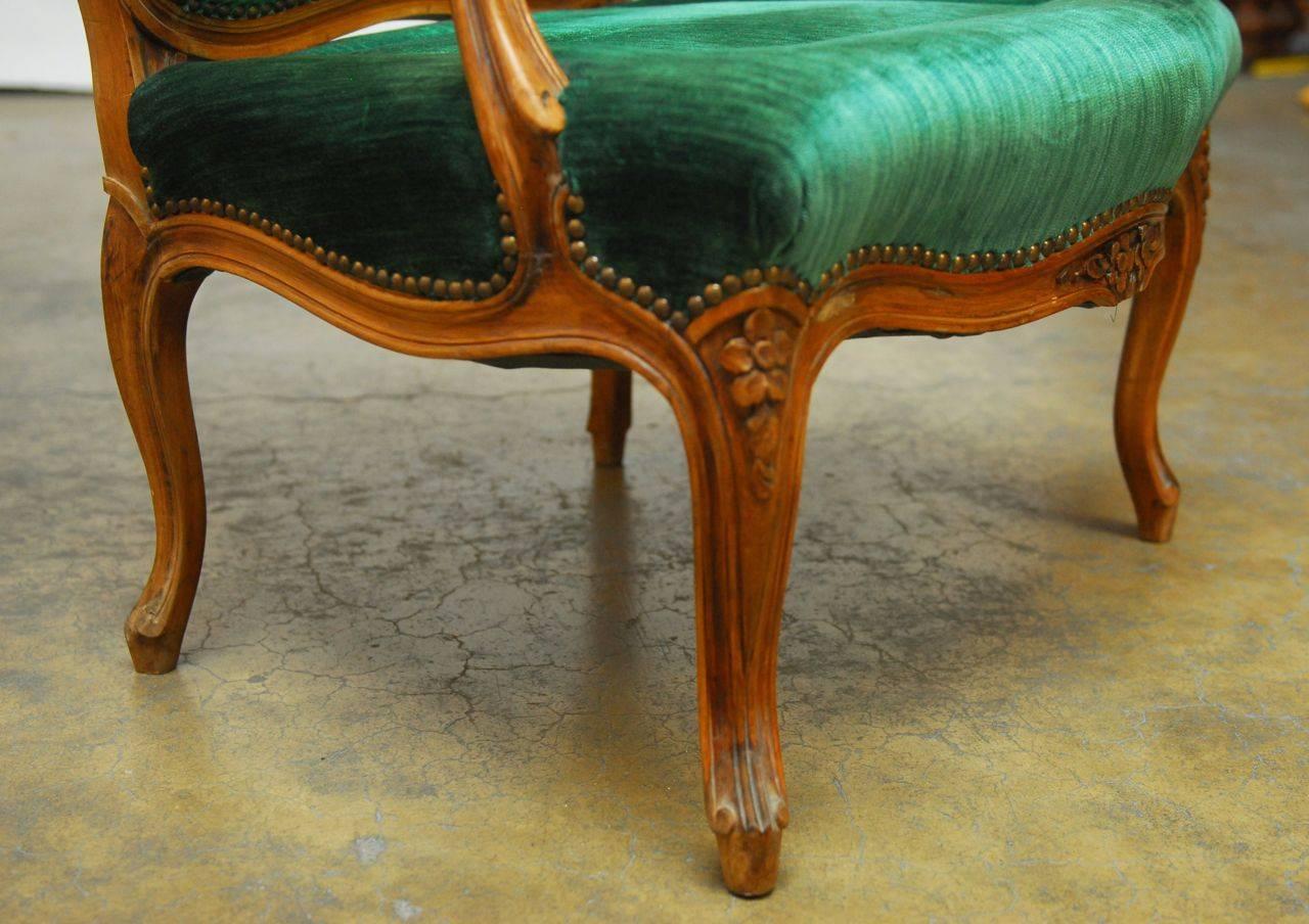 Pair of Louis XV Emerald Velvet Armchairs 1