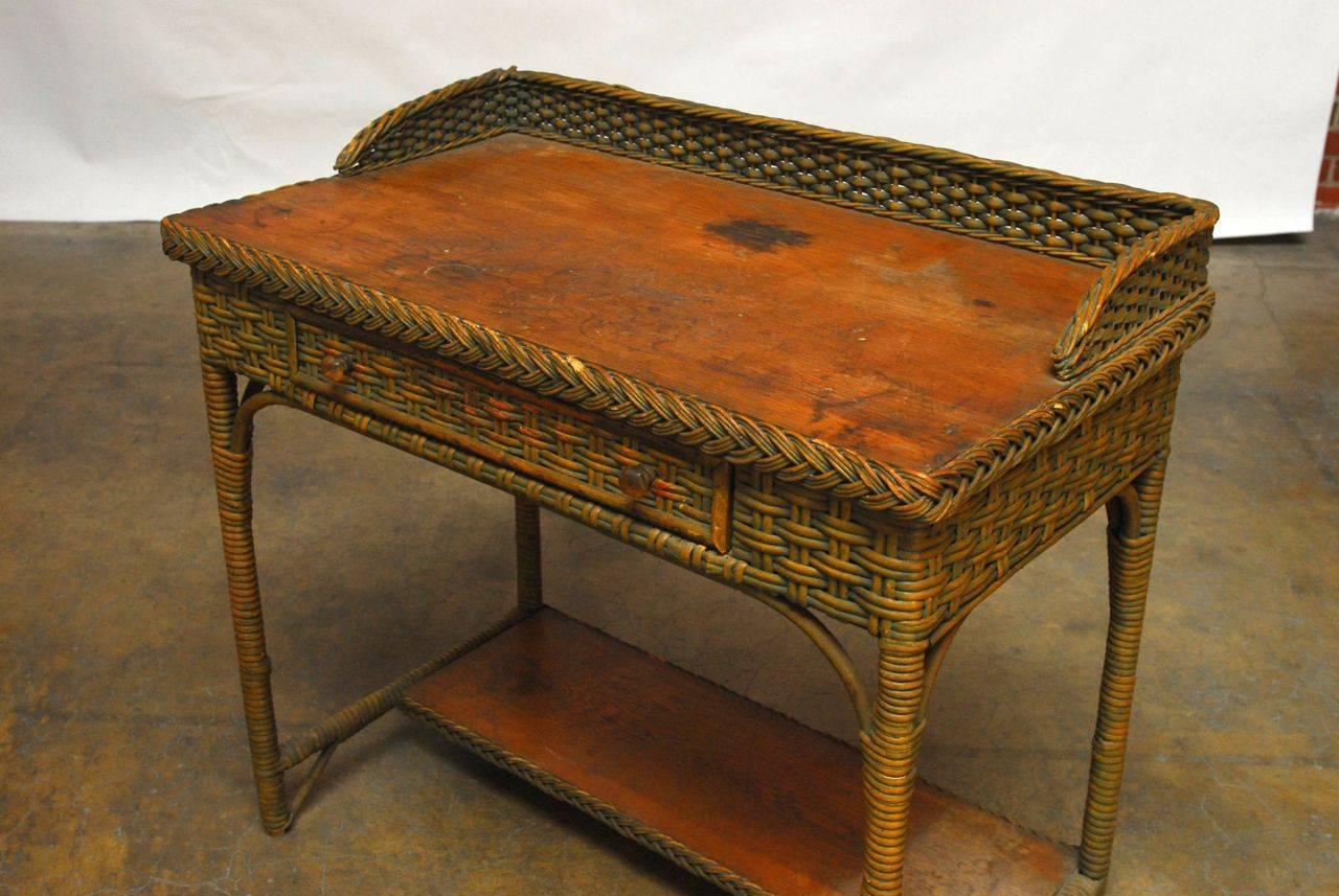 French Wicker Writing Table Desk and Chair In Good Condition In Rio Vista, CA