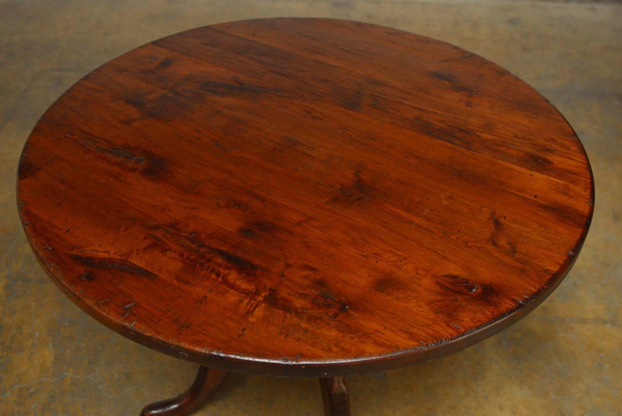 Country Hand-Crafted Round Solid Oak Dining Table
