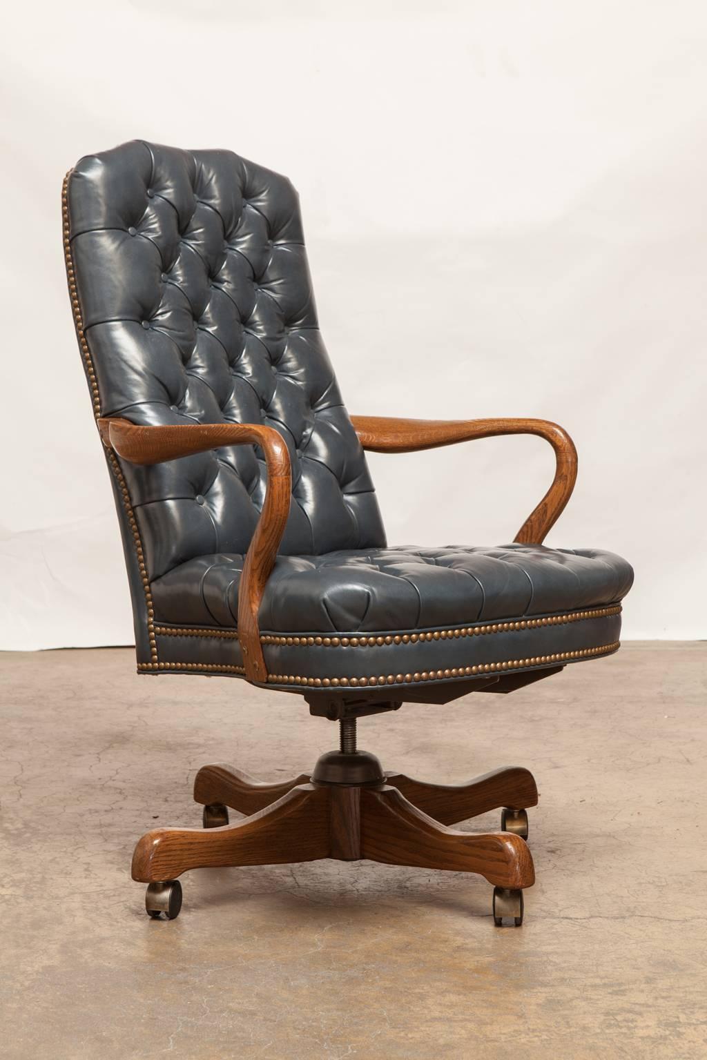 tufted leather office chair