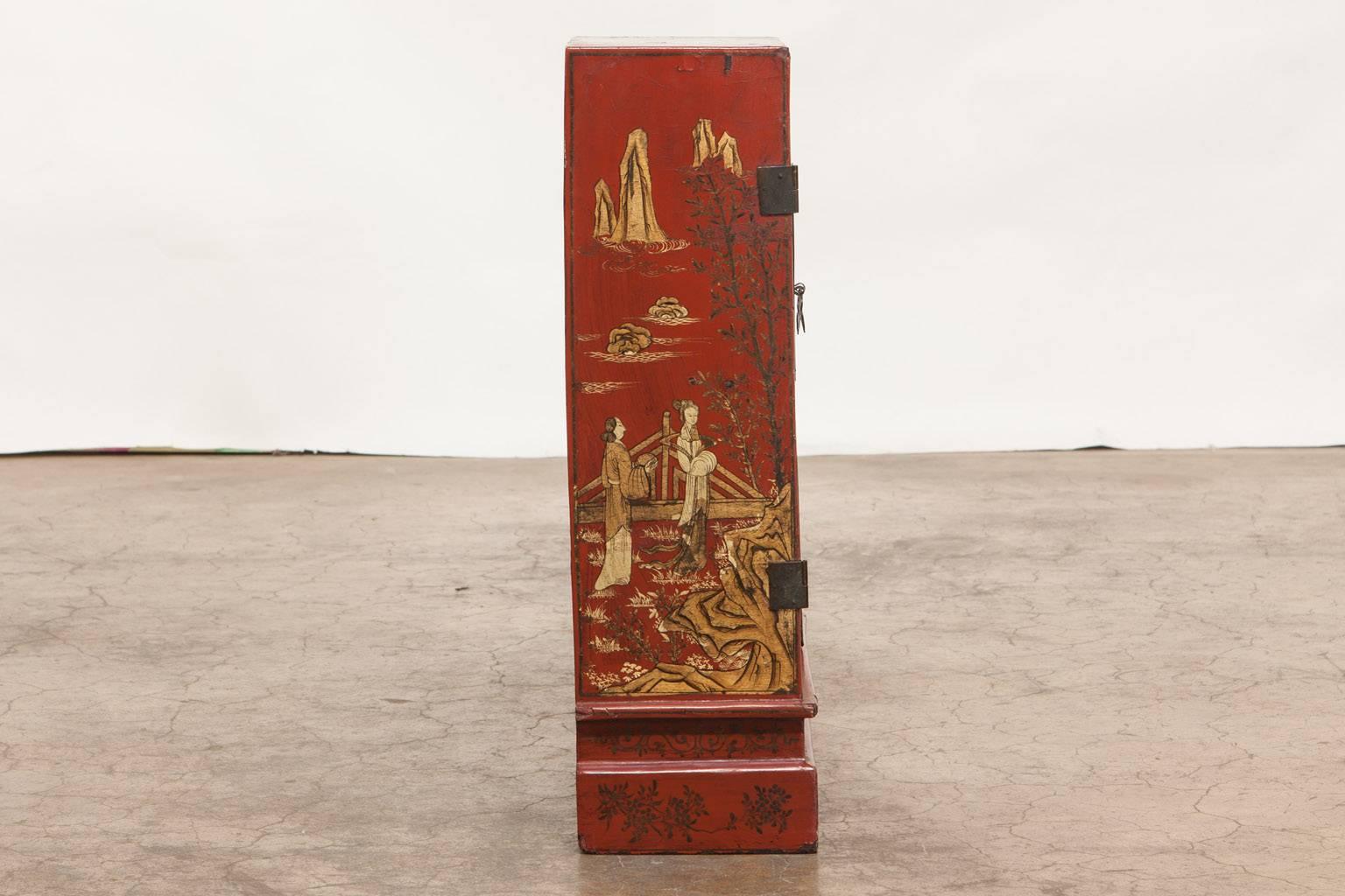 Gilt Pair of Edo Period Japanese Red Lacquer Table Cabinets