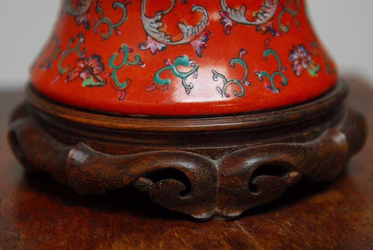 Chinese Red Ginger Jar Table Lamp In Excellent Condition In Rio Vista, CA