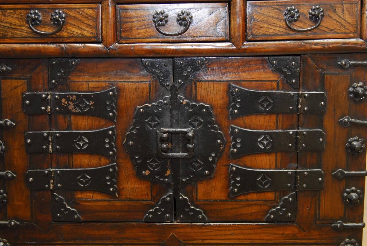 korean tansu chest